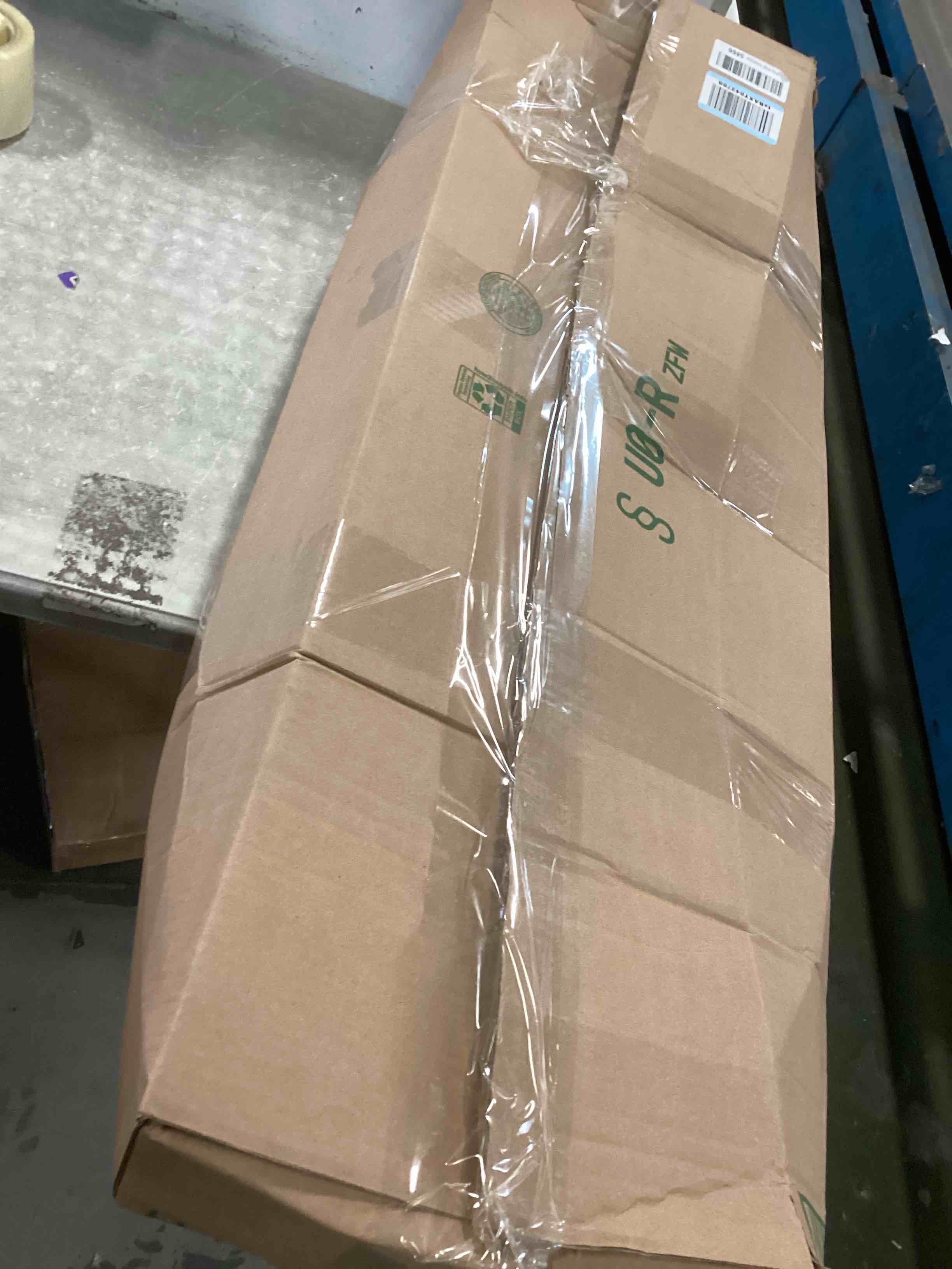 https://s3.amazonaws.com/lotting-images-prod/bidfta/PPE1305680_1745847476305.jpeg
