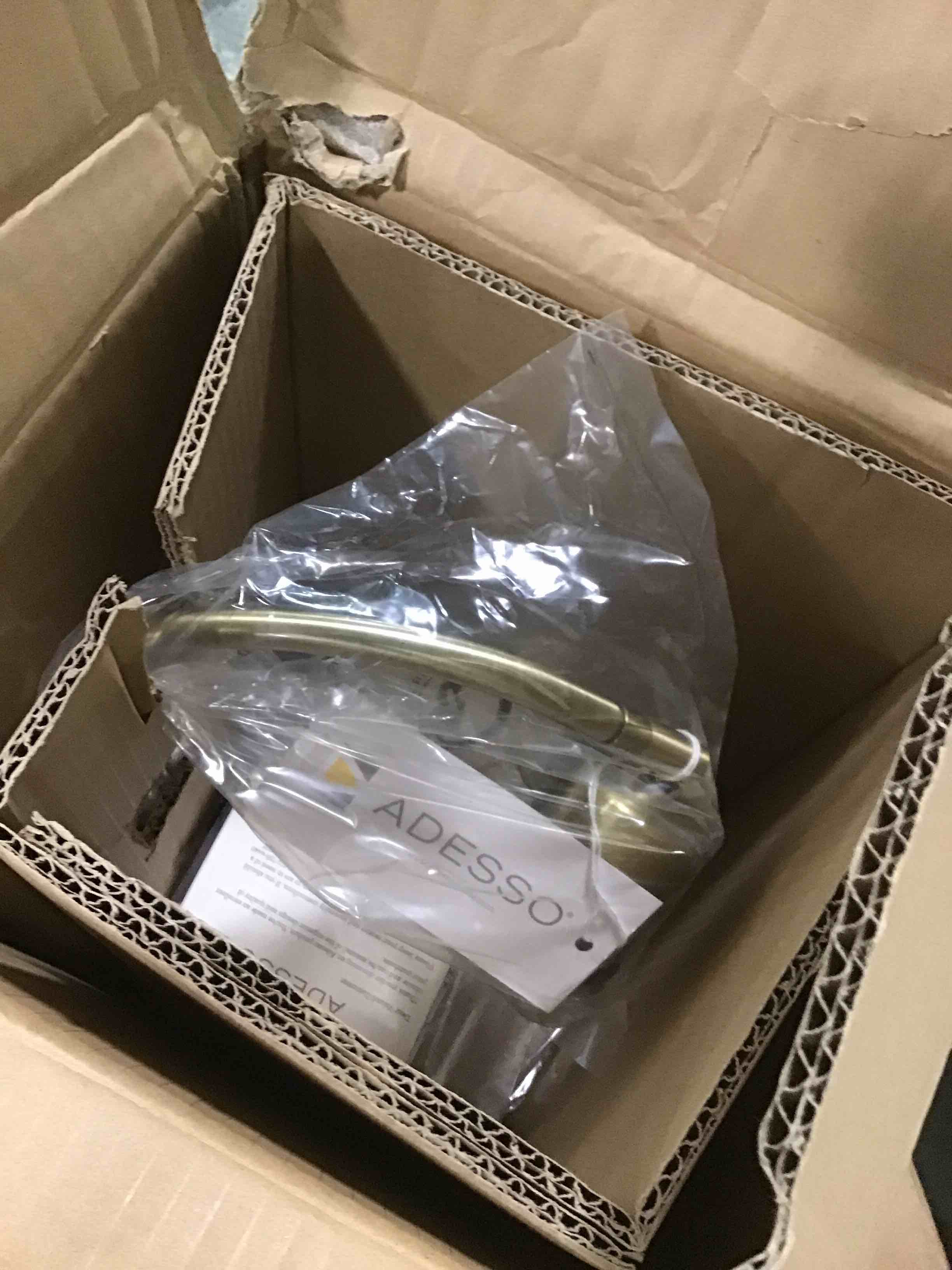 https://s3.amazonaws.com/lotting-images-prod/bidfta/PPE1305706_1745865534313.jpeg