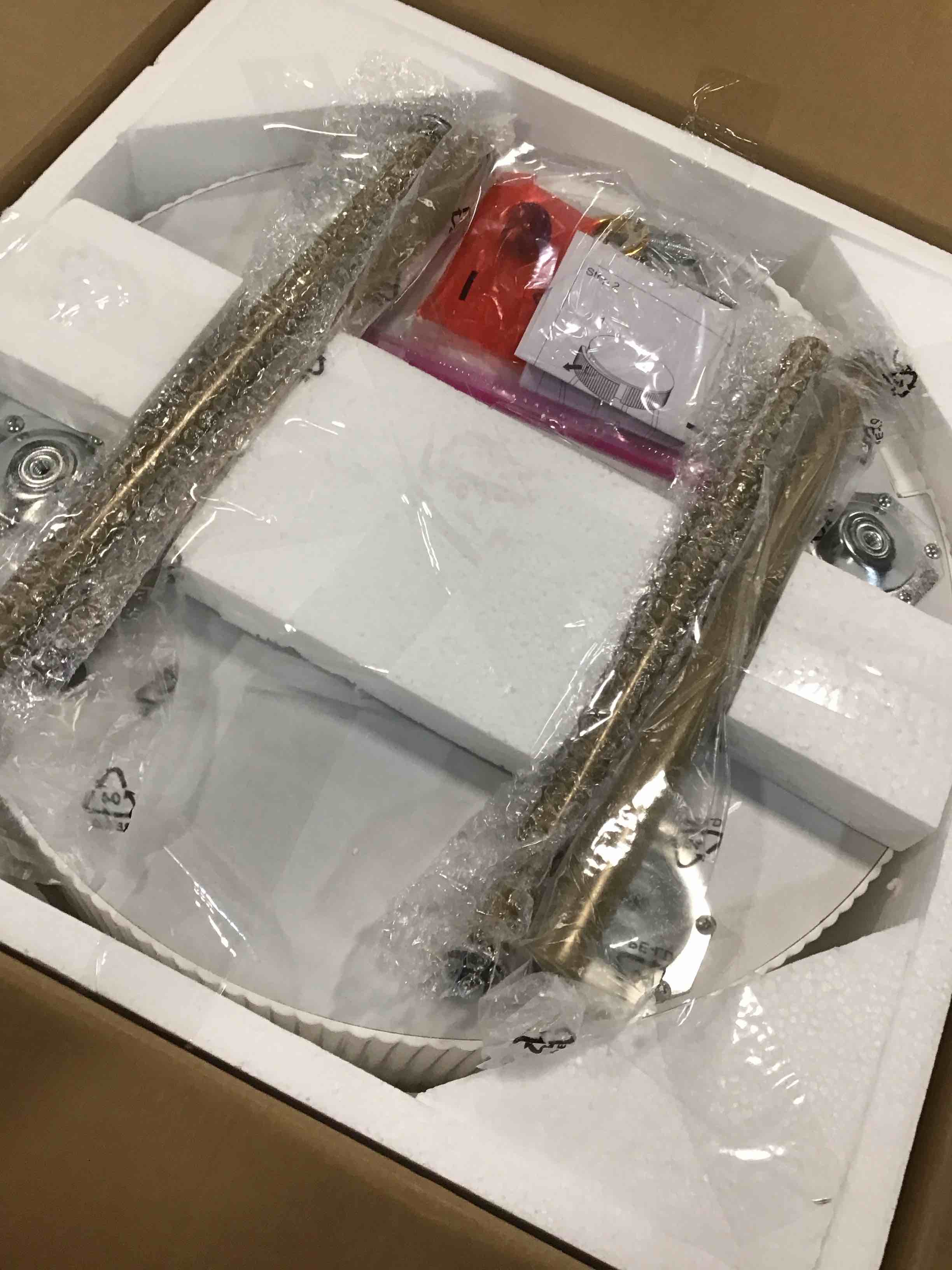 https://s3.amazonaws.com/lotting-images-prod/bidfta/PPE1305851_1746016507390.jpeg