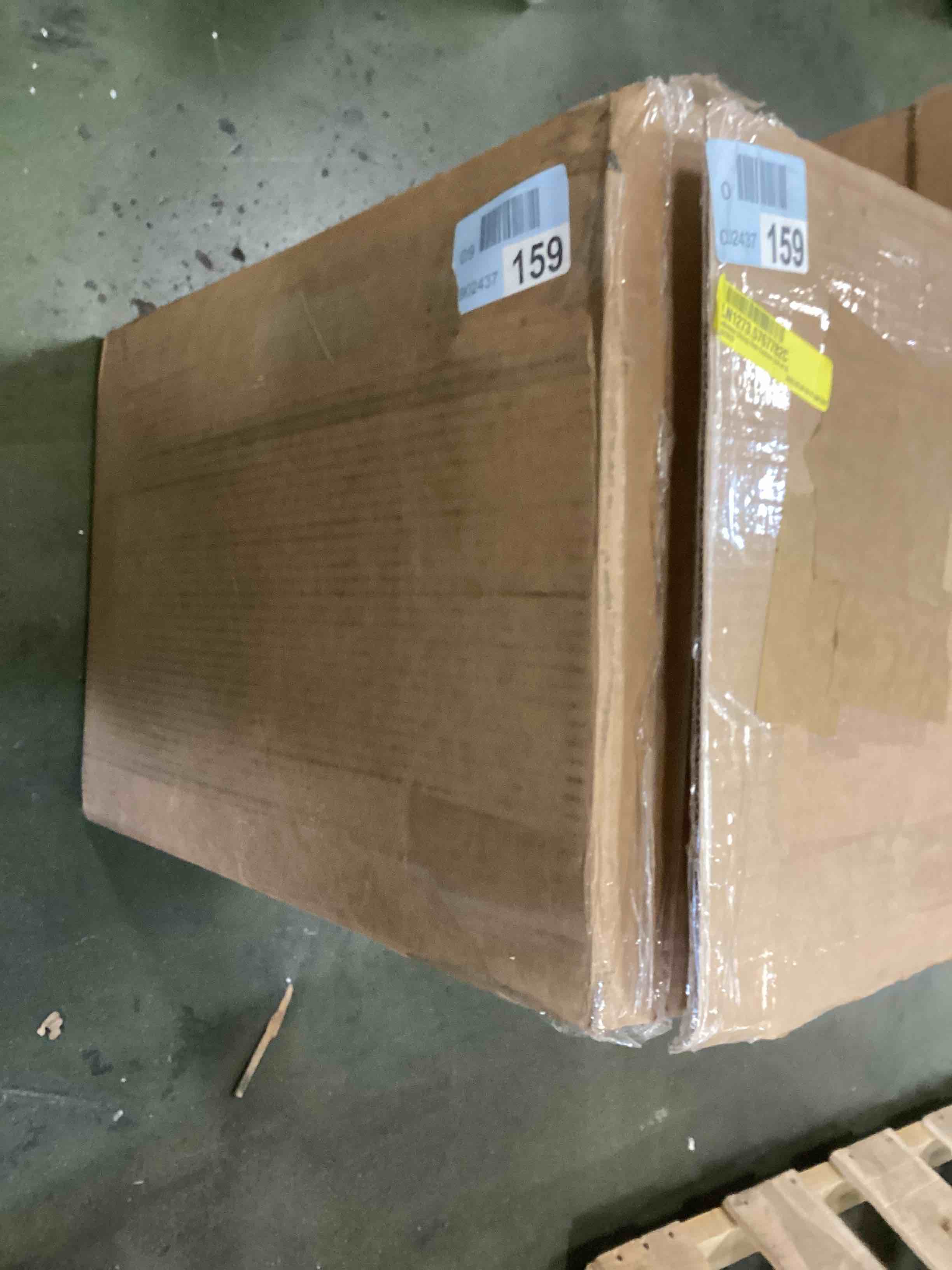 https://s3.amazonaws.com/lotting-images-prod/bidfta/PPE1306139_1744140990725.jpeg