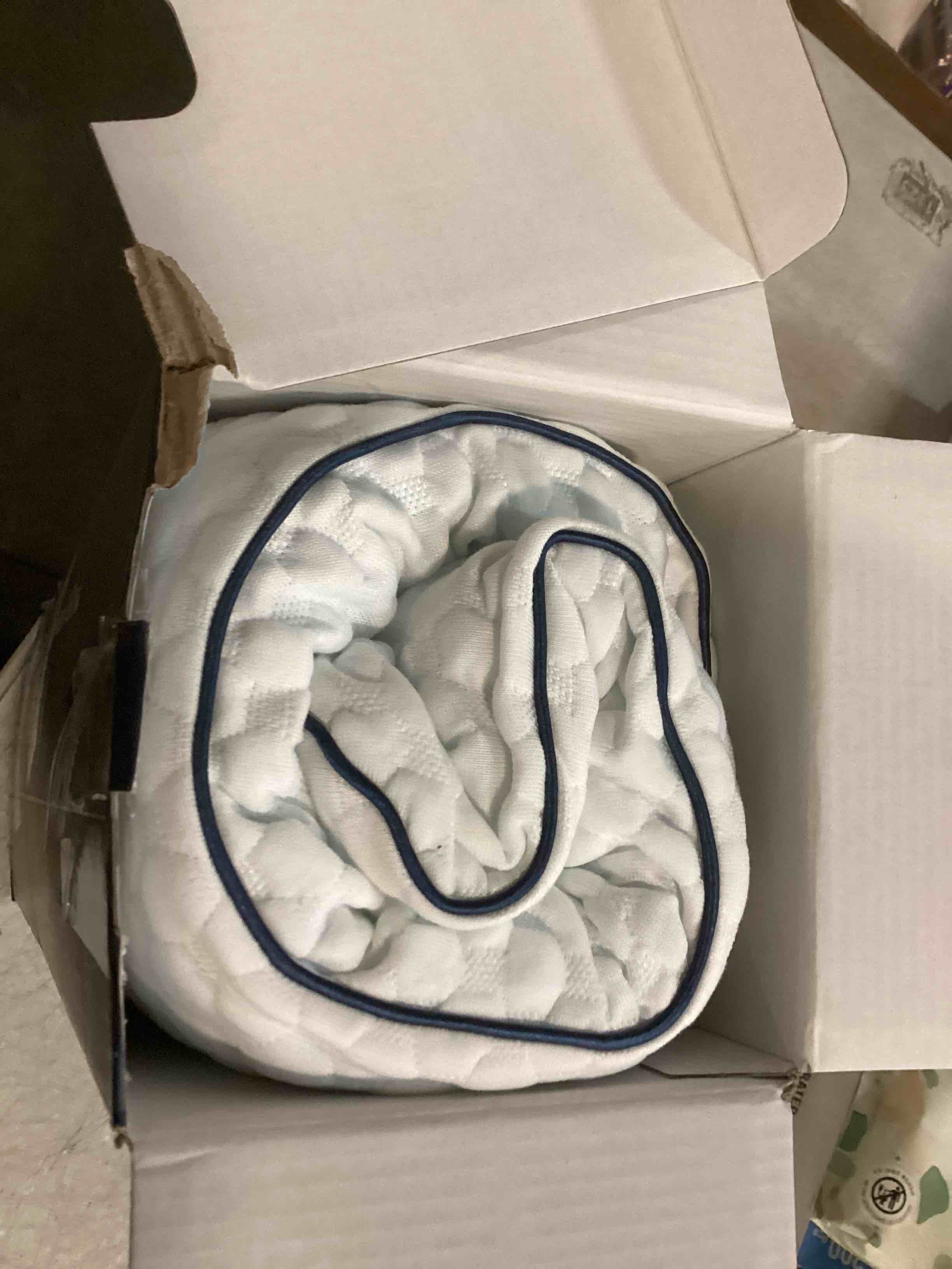 https://s3.amazonaws.com/lotting-images-prod/bidfta/PPE1306378_1744287801648.jpeg