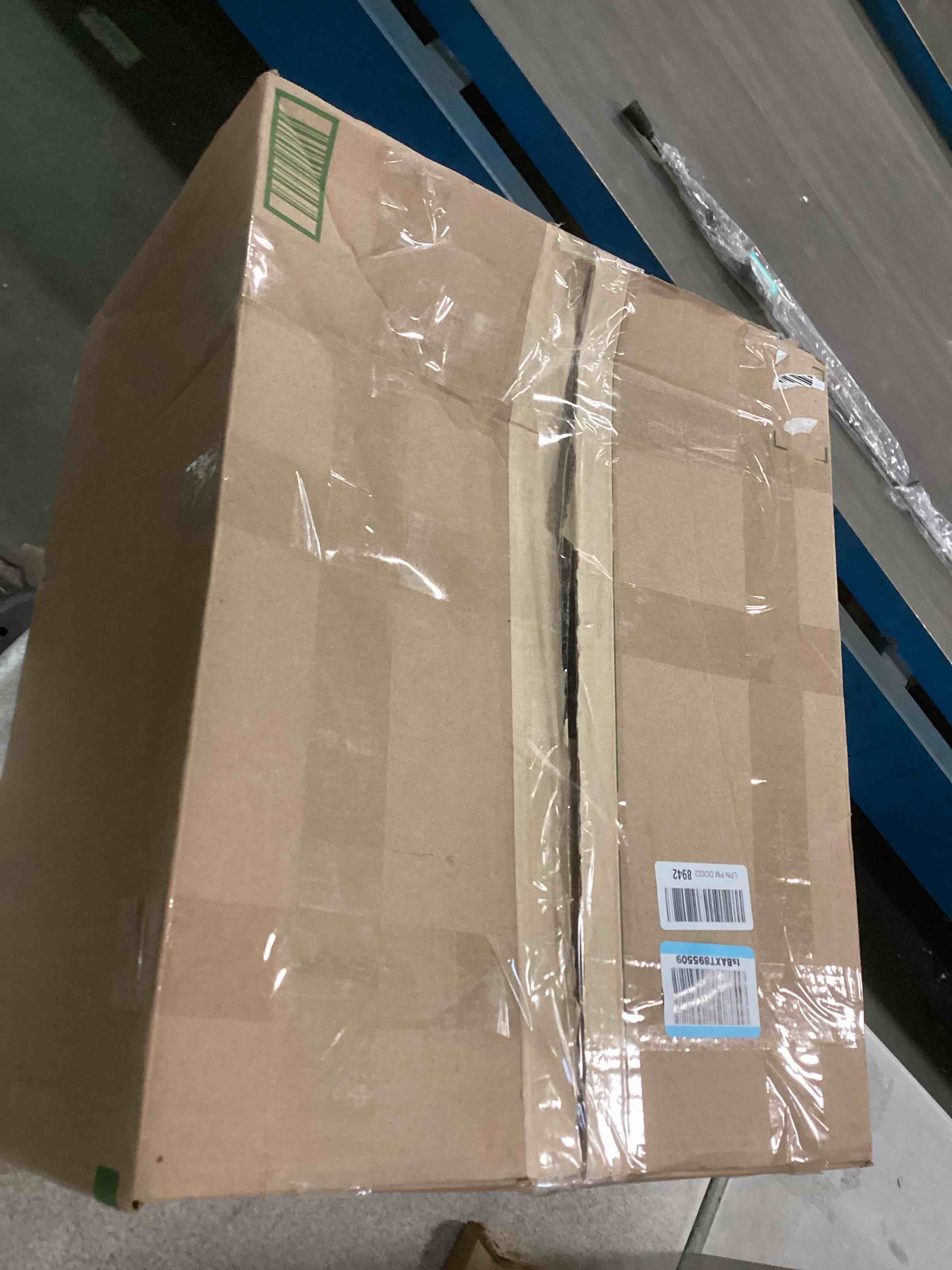 https://s3.amazonaws.com/lotting-images-prod/bidfta/PPE1307038_1744979337427.jpeg