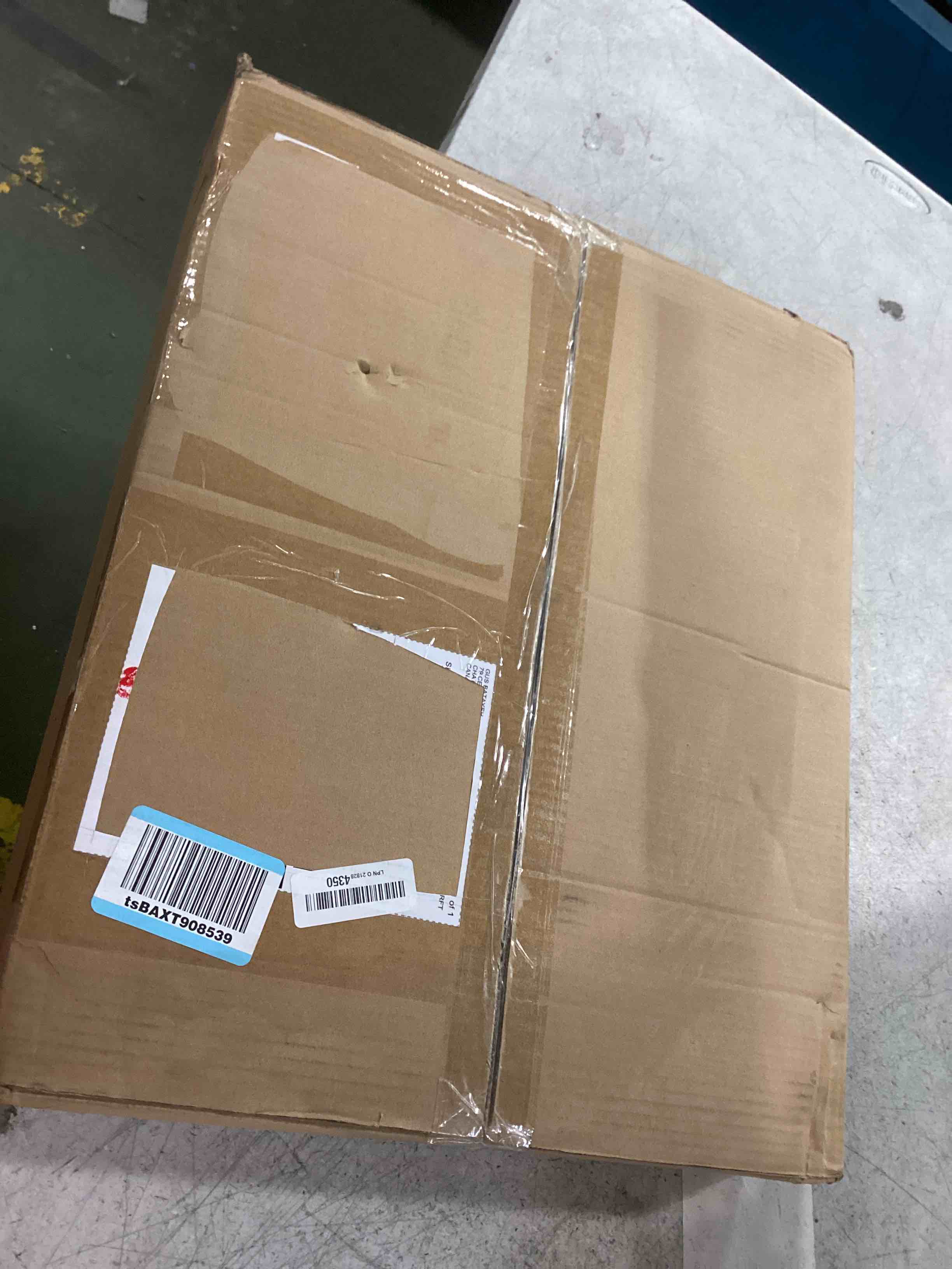https://s3.amazonaws.com/lotting-images-prod/bidfta/PPE1307863_1745497040301.jpeg