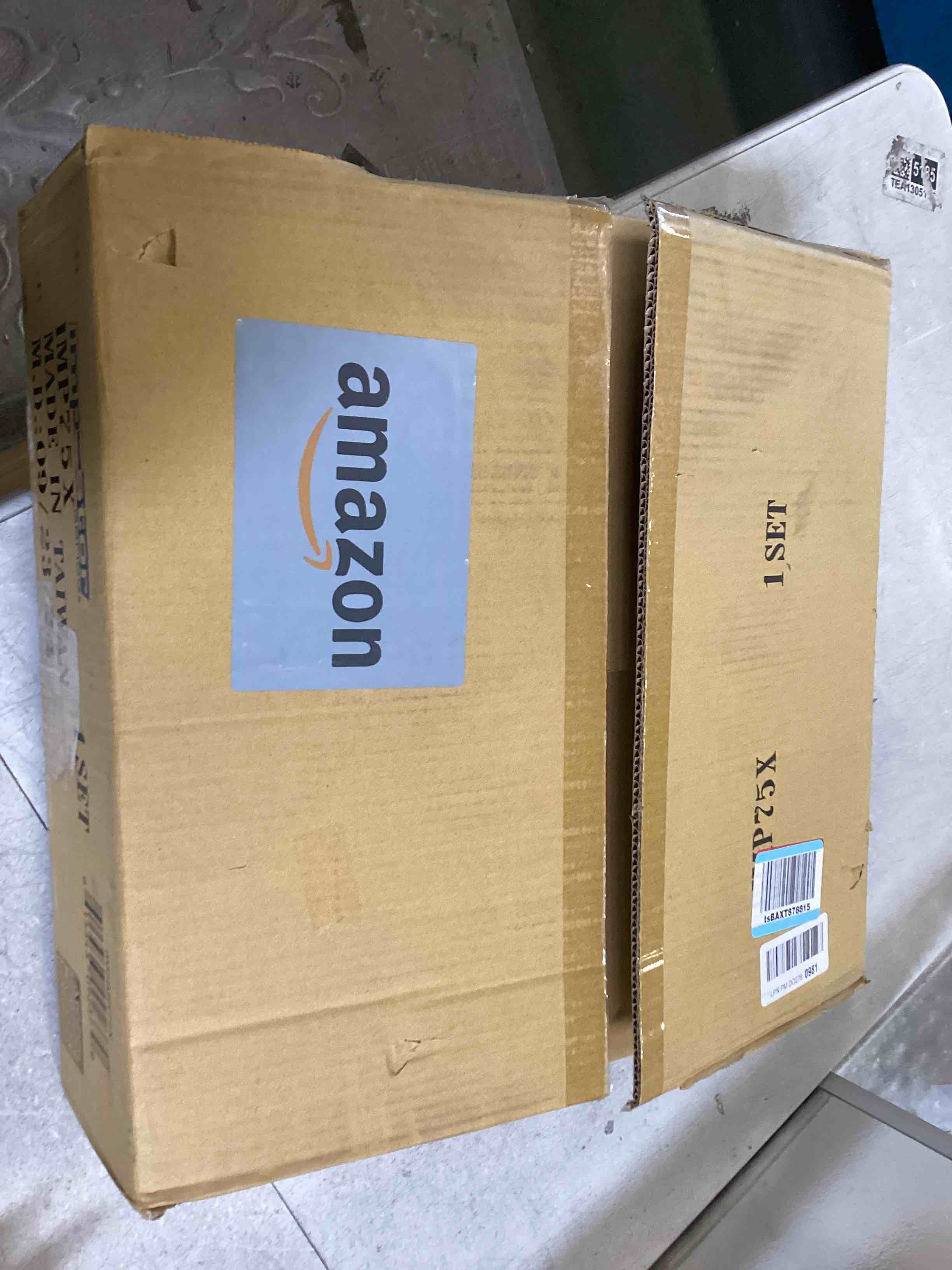 https://s3.amazonaws.com/lotting-images-prod/bidfta/PPE1308345_1745854629721.jpeg