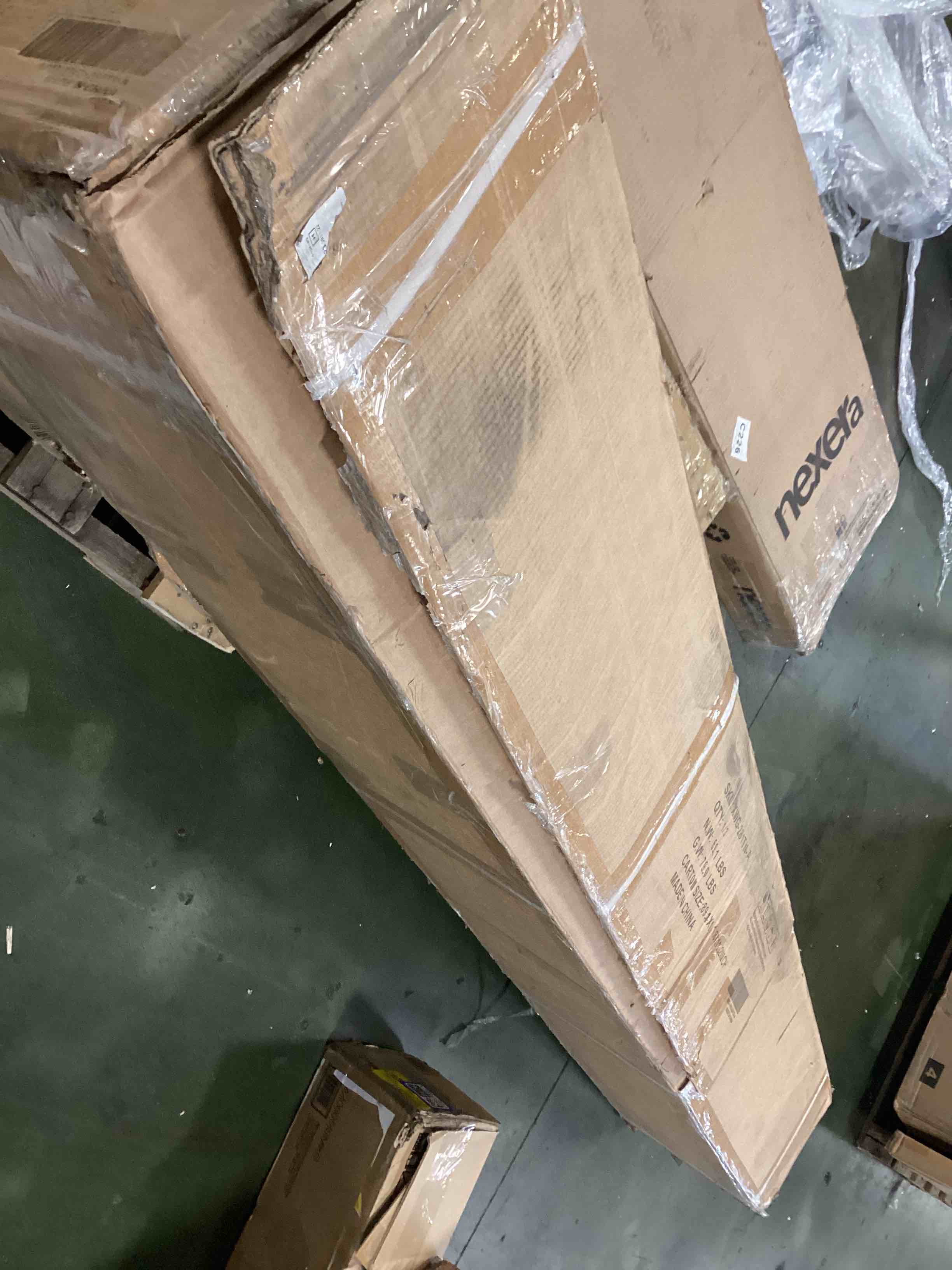 https://s3.amazonaws.com/lotting-images-prod/bidfta/PPE1308678_1745956003923.jpeg