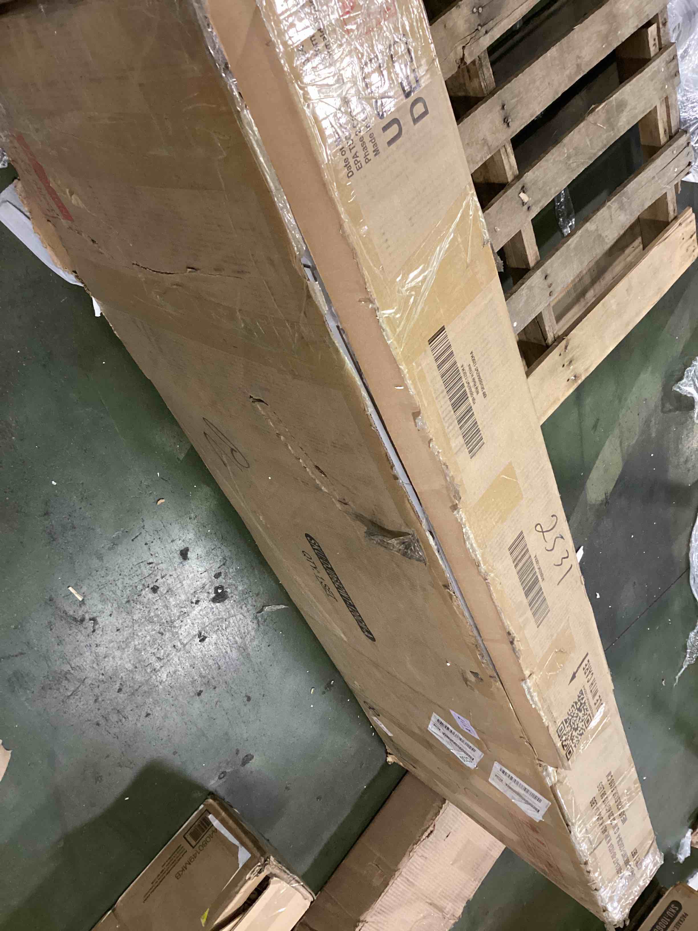 https://s3.amazonaws.com/lotting-images-prod/bidfta/PPE1308680_1745956505103.jpeg