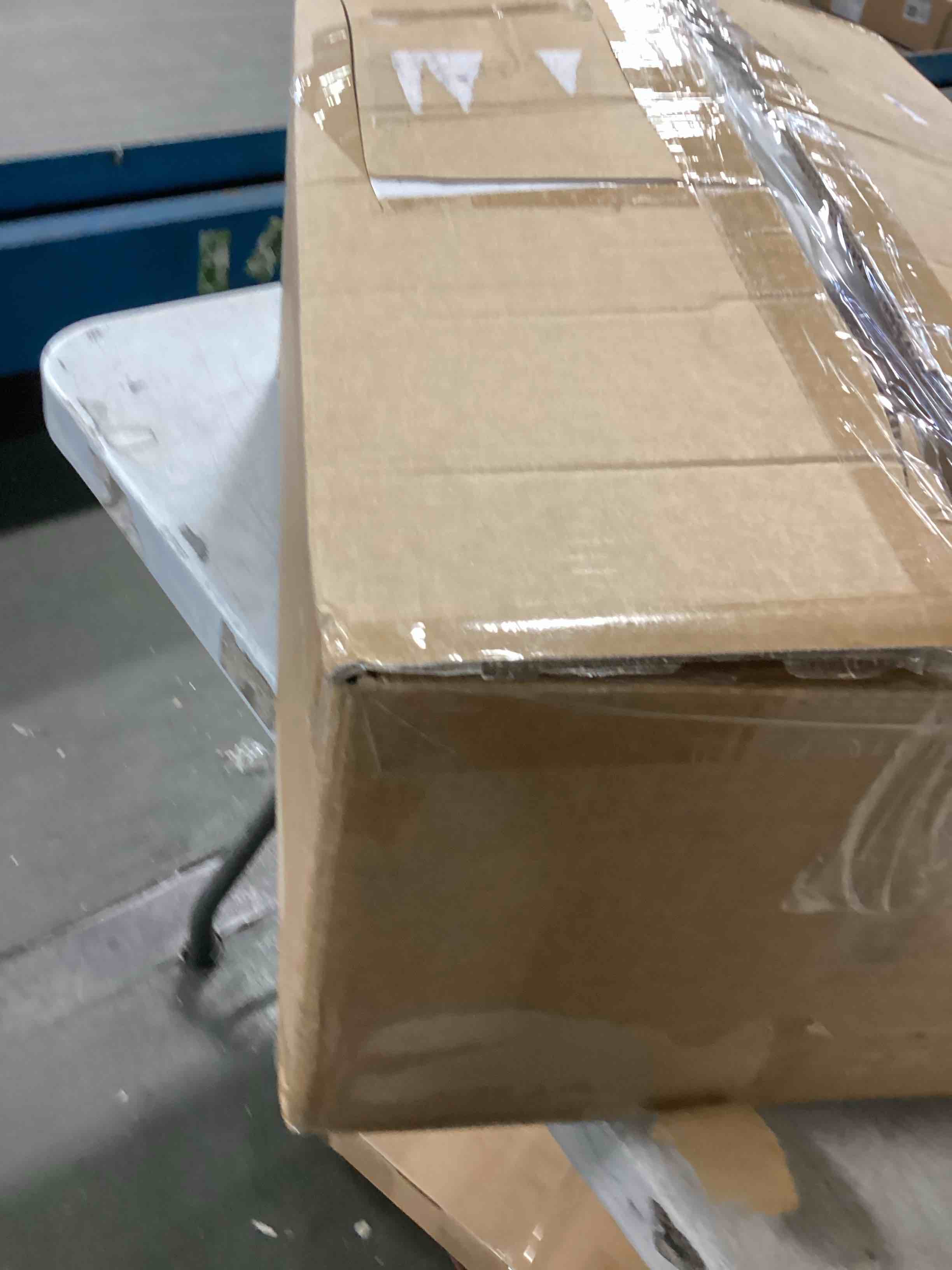 https://s3.amazonaws.com/lotting-images-prod/bidfta/PPE1309176_1744392470549.jpeg