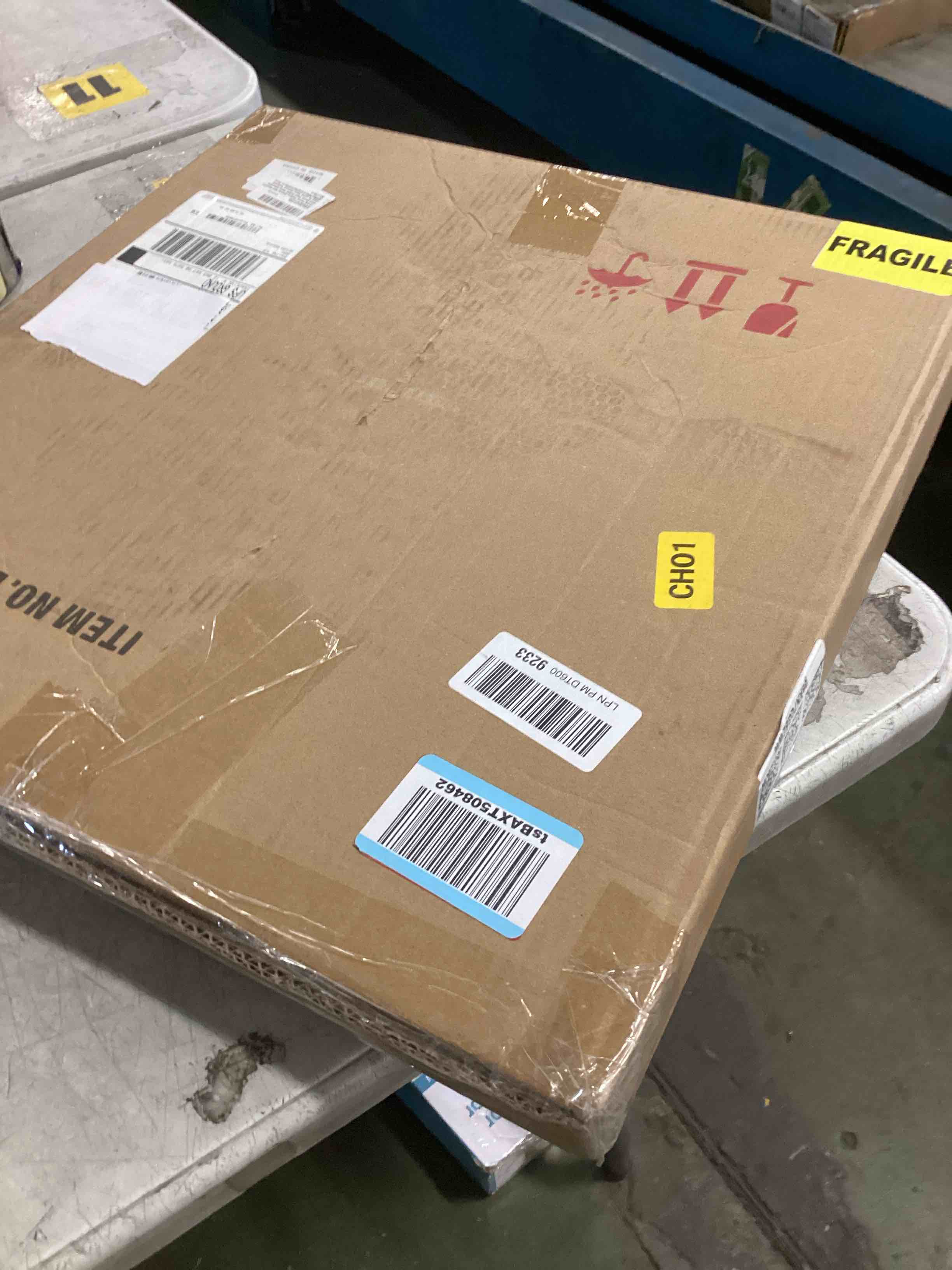 https://s3.amazonaws.com/lotting-images-prod/bidfta/PPE1309431_1744741072920.jpeg