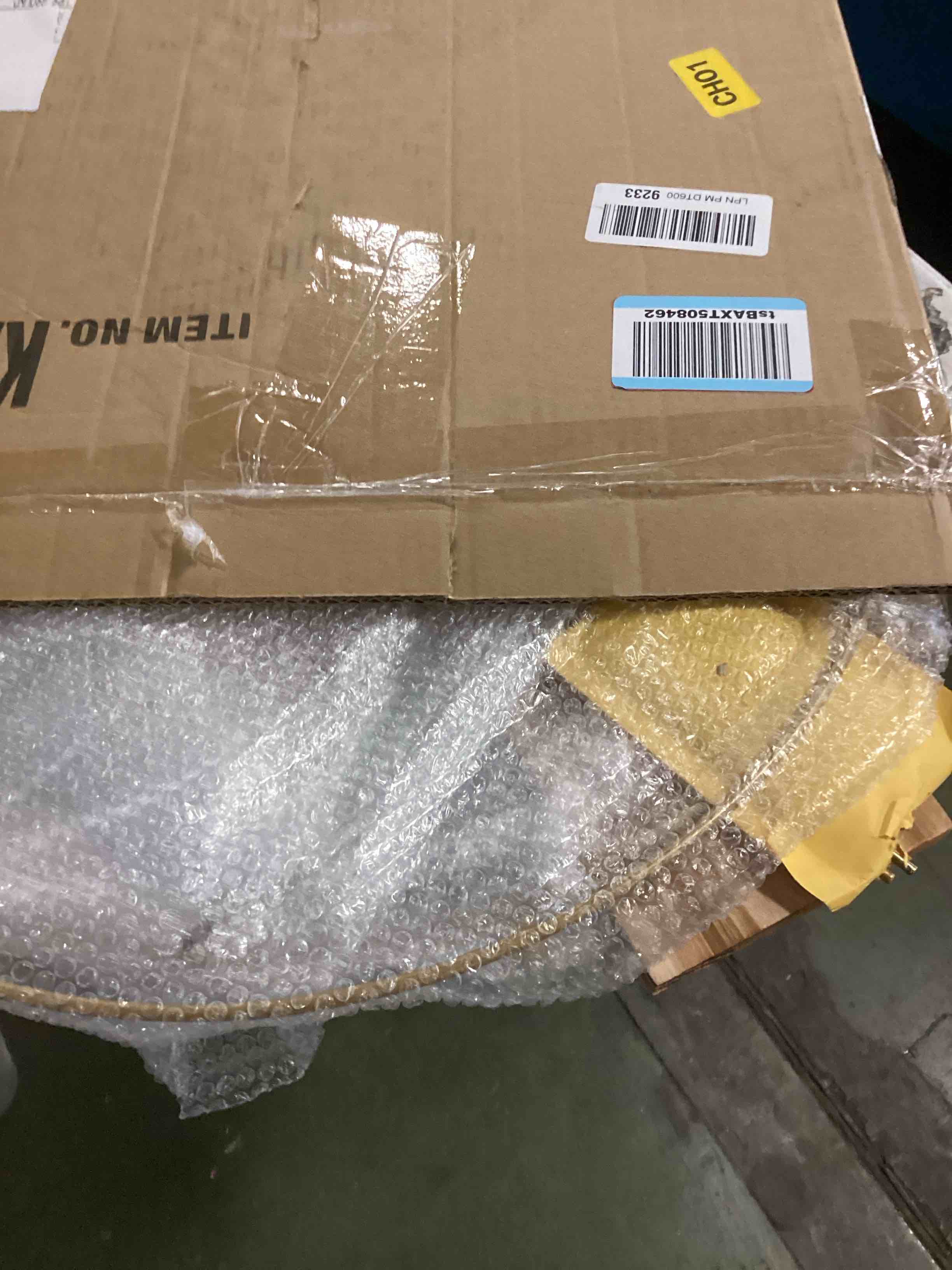 https://s3.amazonaws.com/lotting-images-prod/bidfta/PPE1309431_1744741085341.jpeg