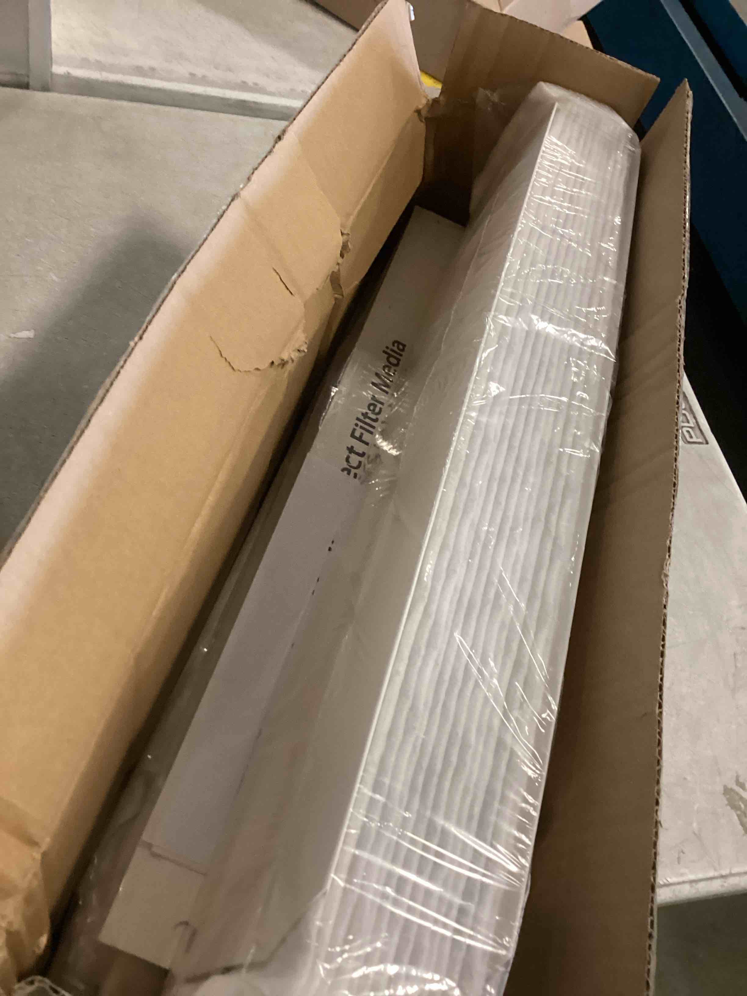 https://s3.amazonaws.com/lotting-images-prod/bidfta/PPE1309634_1744808708836.jpeg