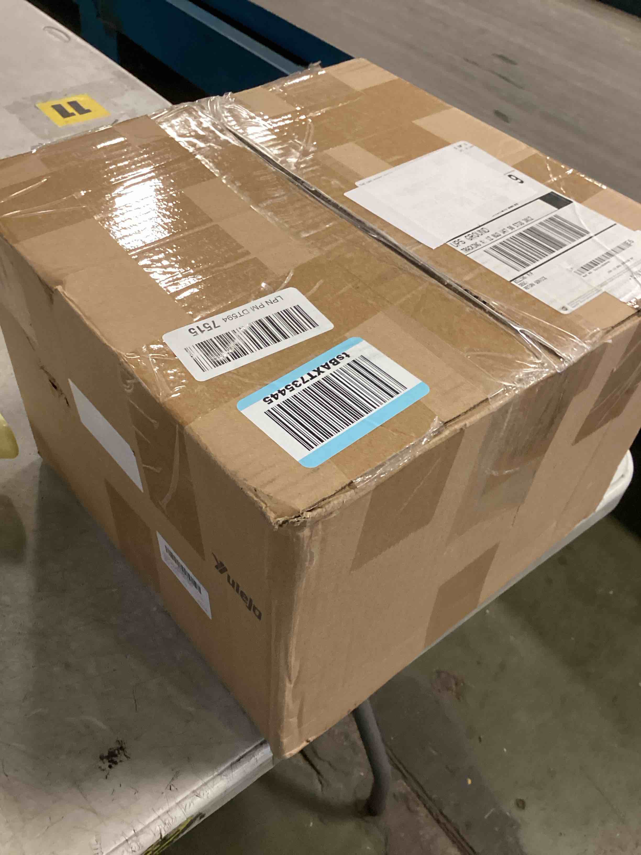 https://s3.amazonaws.com/lotting-images-prod/bidfta/PPE1309784_1744834293272.jpeg