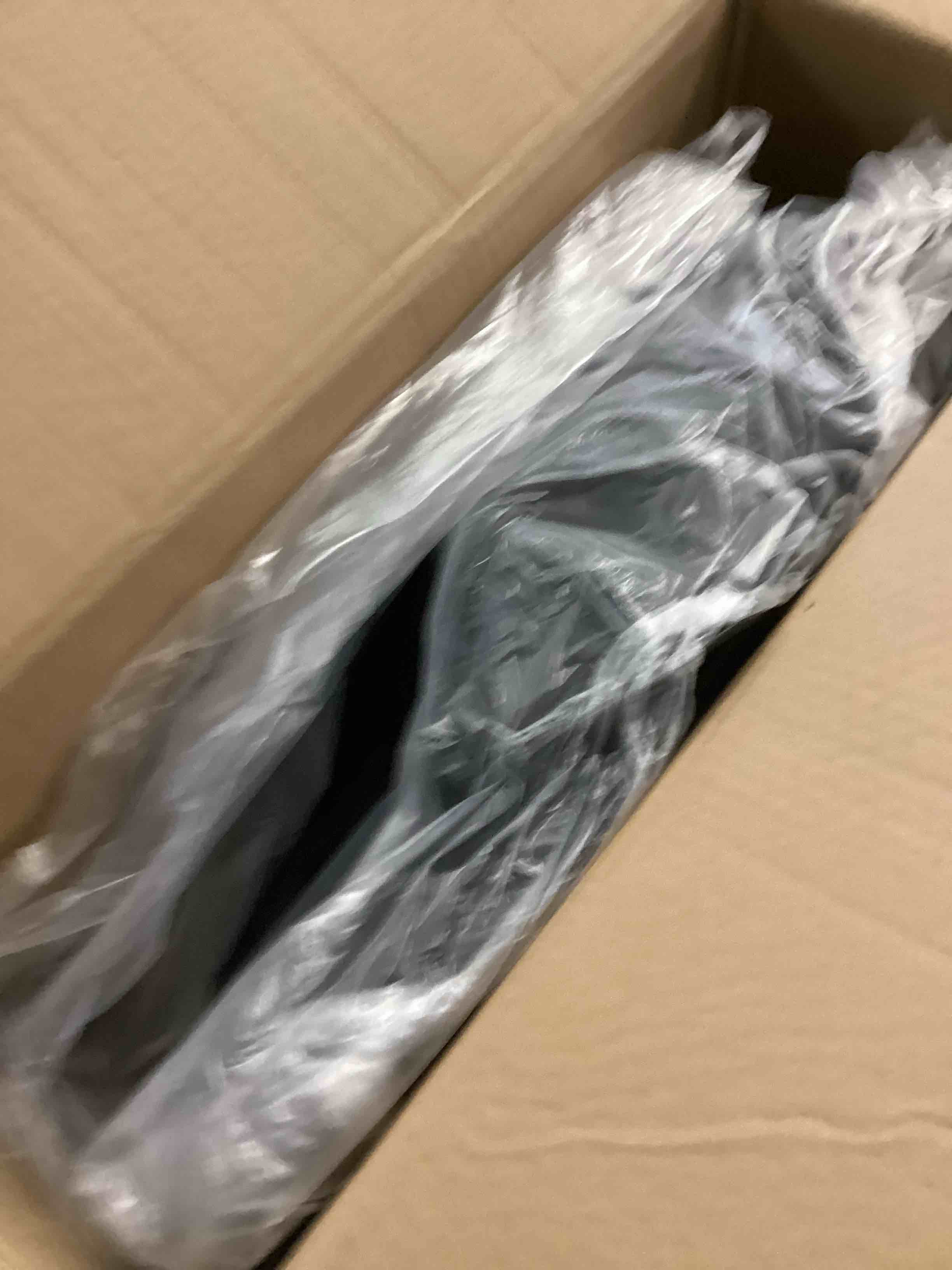 https://s3.amazonaws.com/lotting-images-prod/bidfta/PPE1309808_1744892981586.jpeg