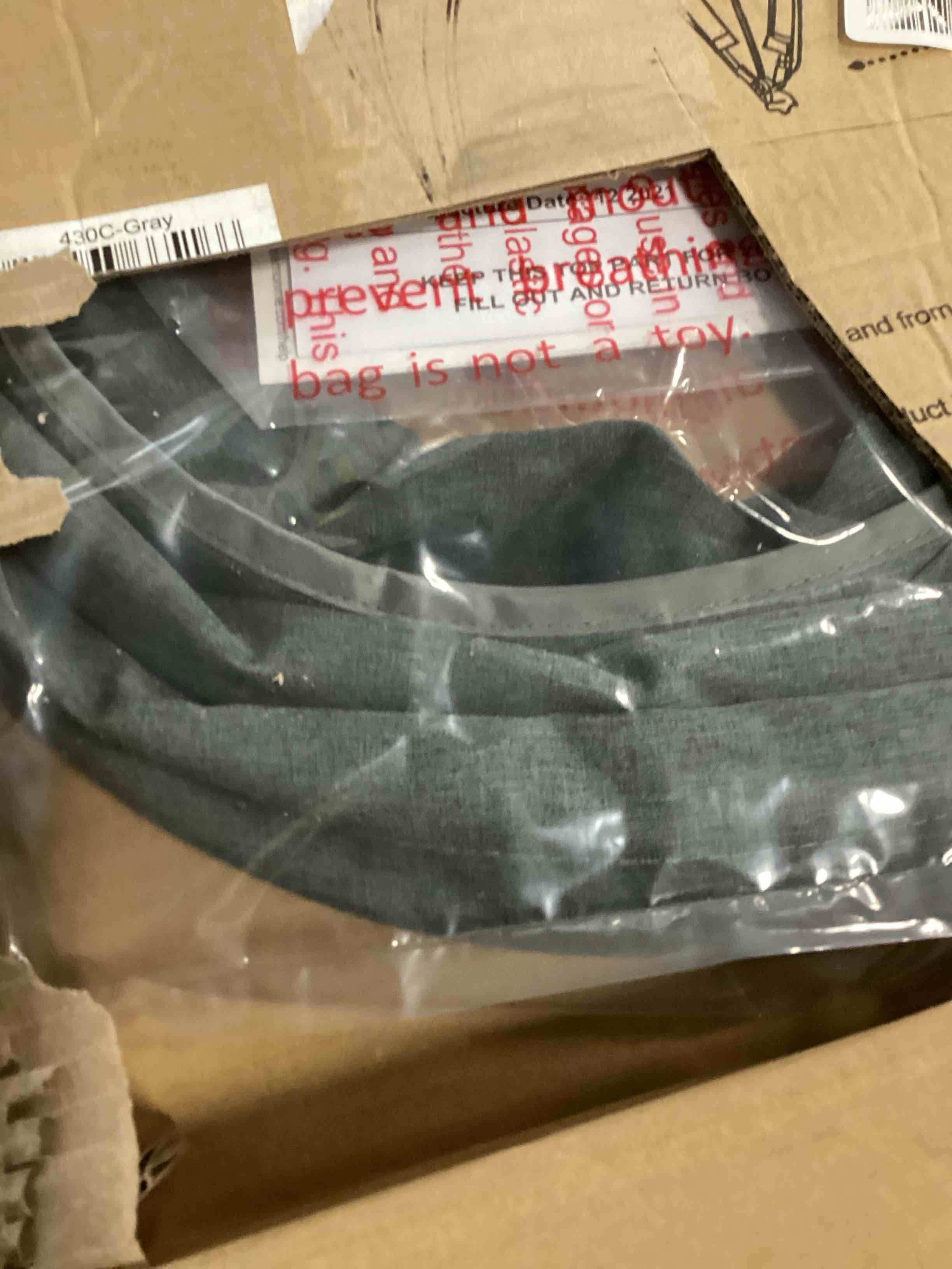 https://s3.amazonaws.com/lotting-images-prod/bidfta/PPE1309869_1744900256217.jpeg