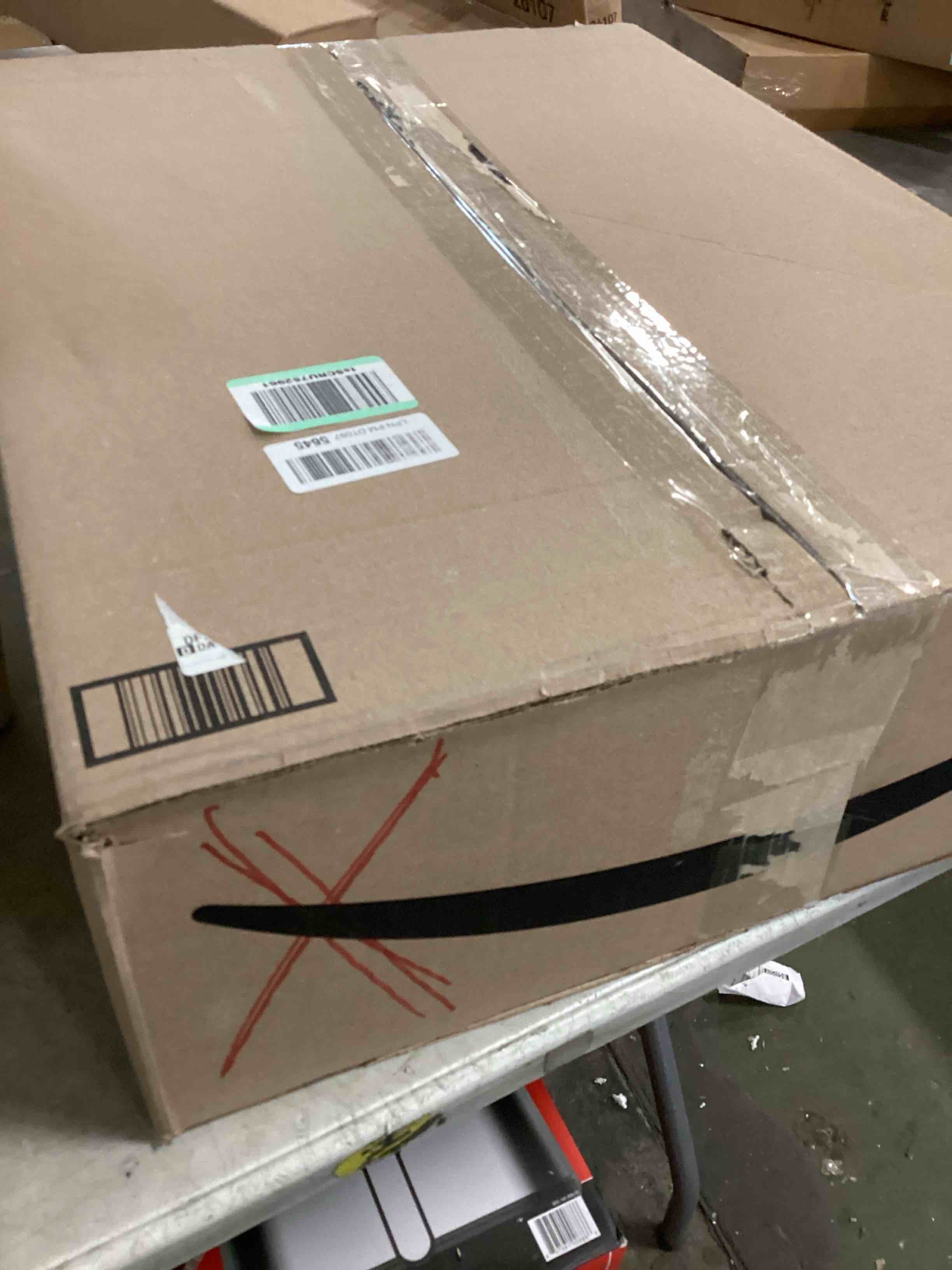 https://s3.amazonaws.com/lotting-images-prod/bidfta/PPE1309948_1744913632542.jpeg
