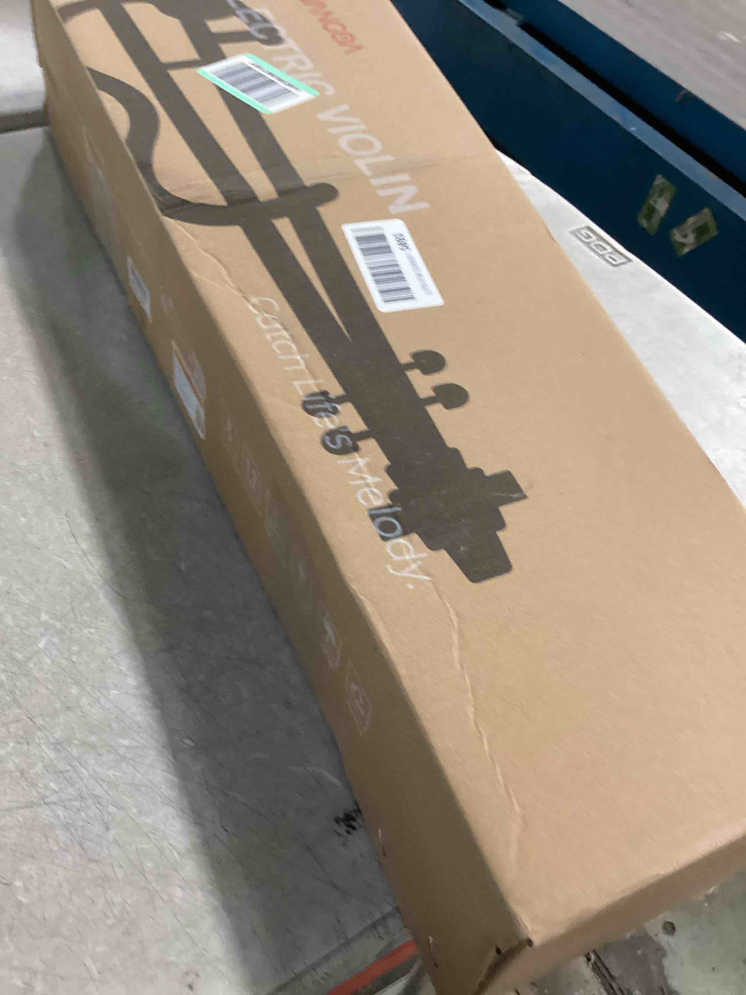 https://s3.amazonaws.com/lotting-images-prod/bidfta/PPE1309969_1744915405023.jpeg