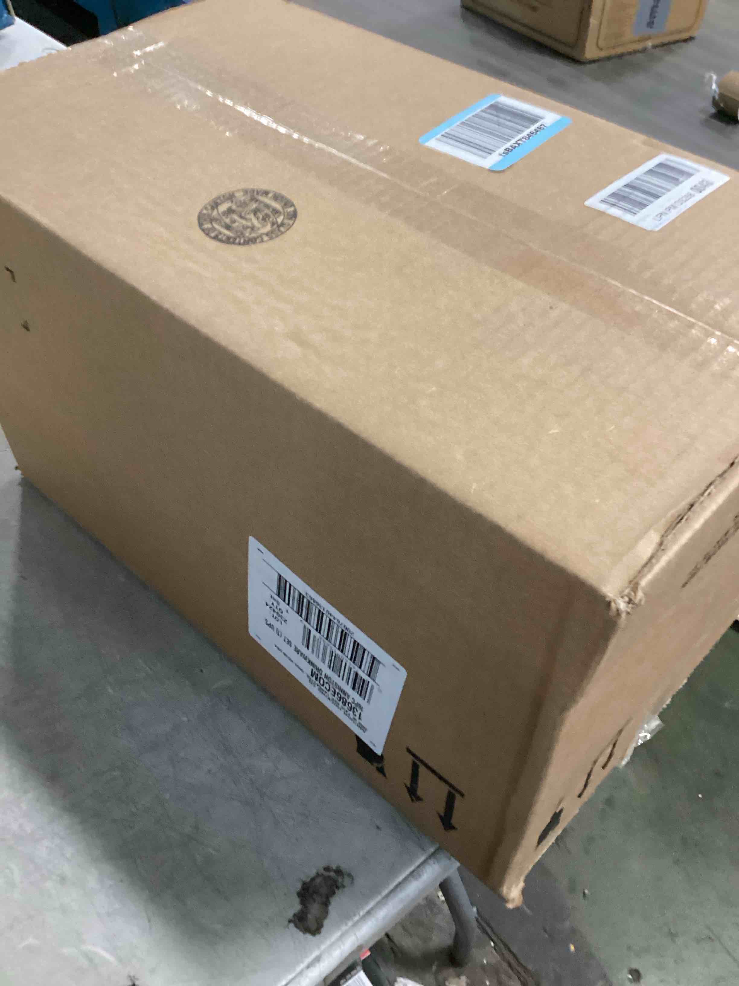 https://s3.amazonaws.com/lotting-images-prod/bidfta/PPE1309997_1744919462308.jpeg