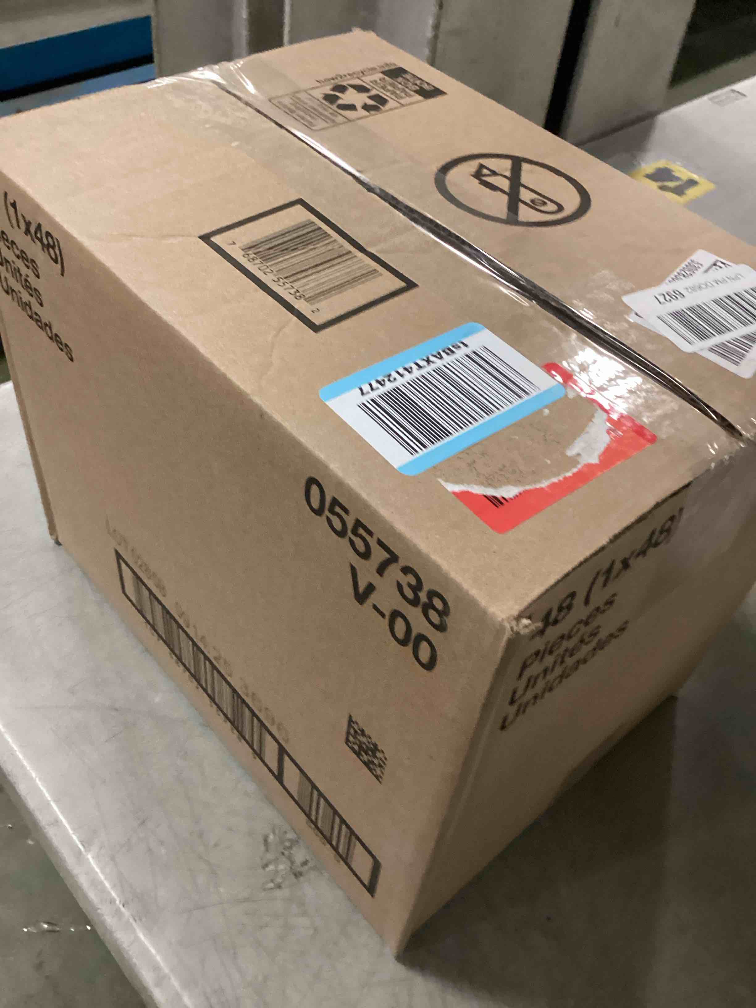 https://s3.amazonaws.com/lotting-images-prod/bidfta/PPE1310064_1745240797335.jpeg