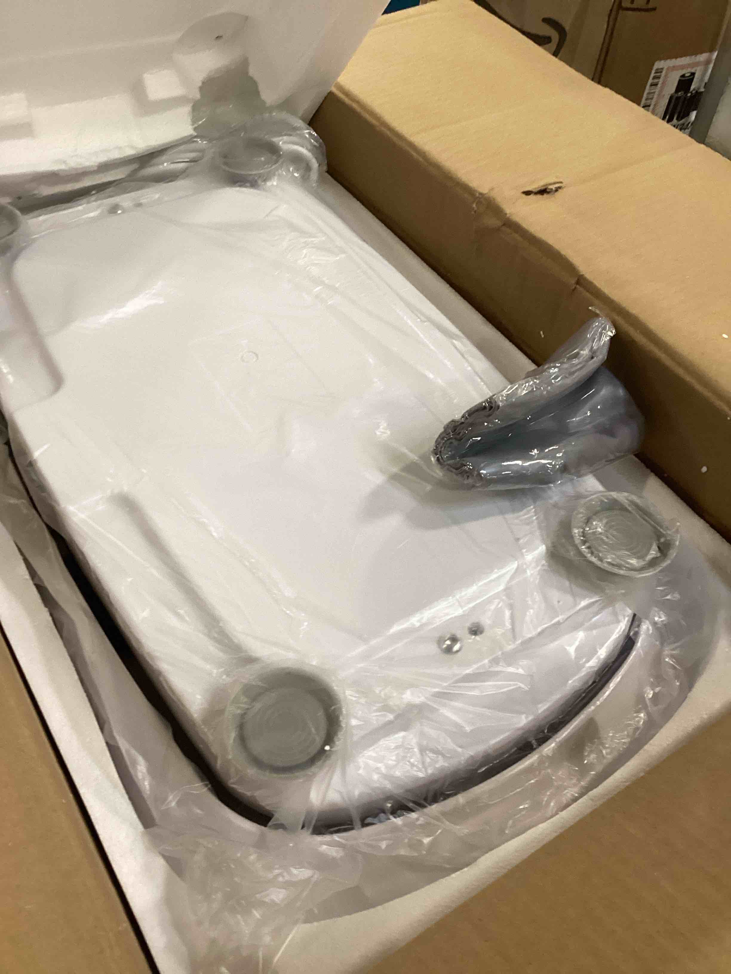 https://s3.amazonaws.com/lotting-images-prod/bidfta/PPE1310450_1745412455319.jpeg