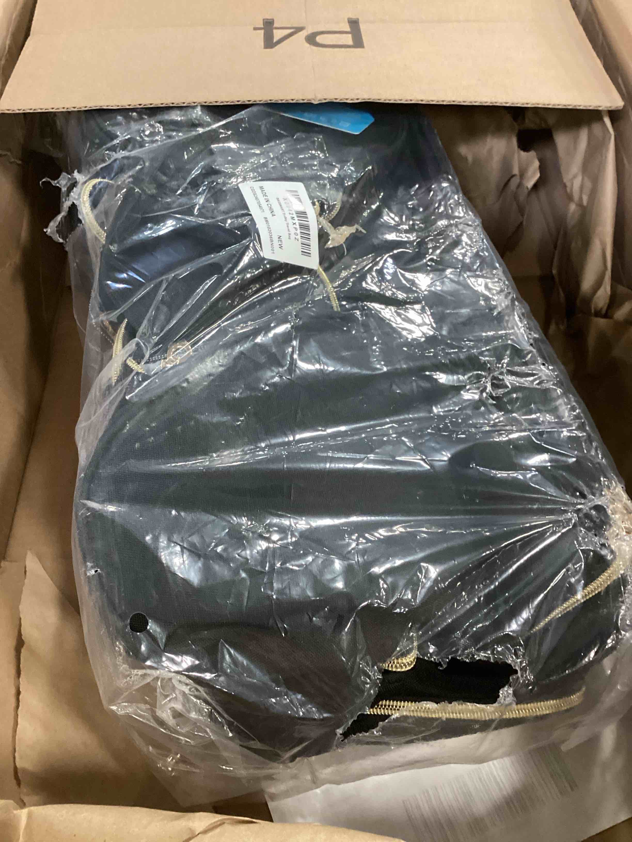 https://s3.amazonaws.com/lotting-images-prod/bidfta/PPE1310654_1745516894467.jpeg