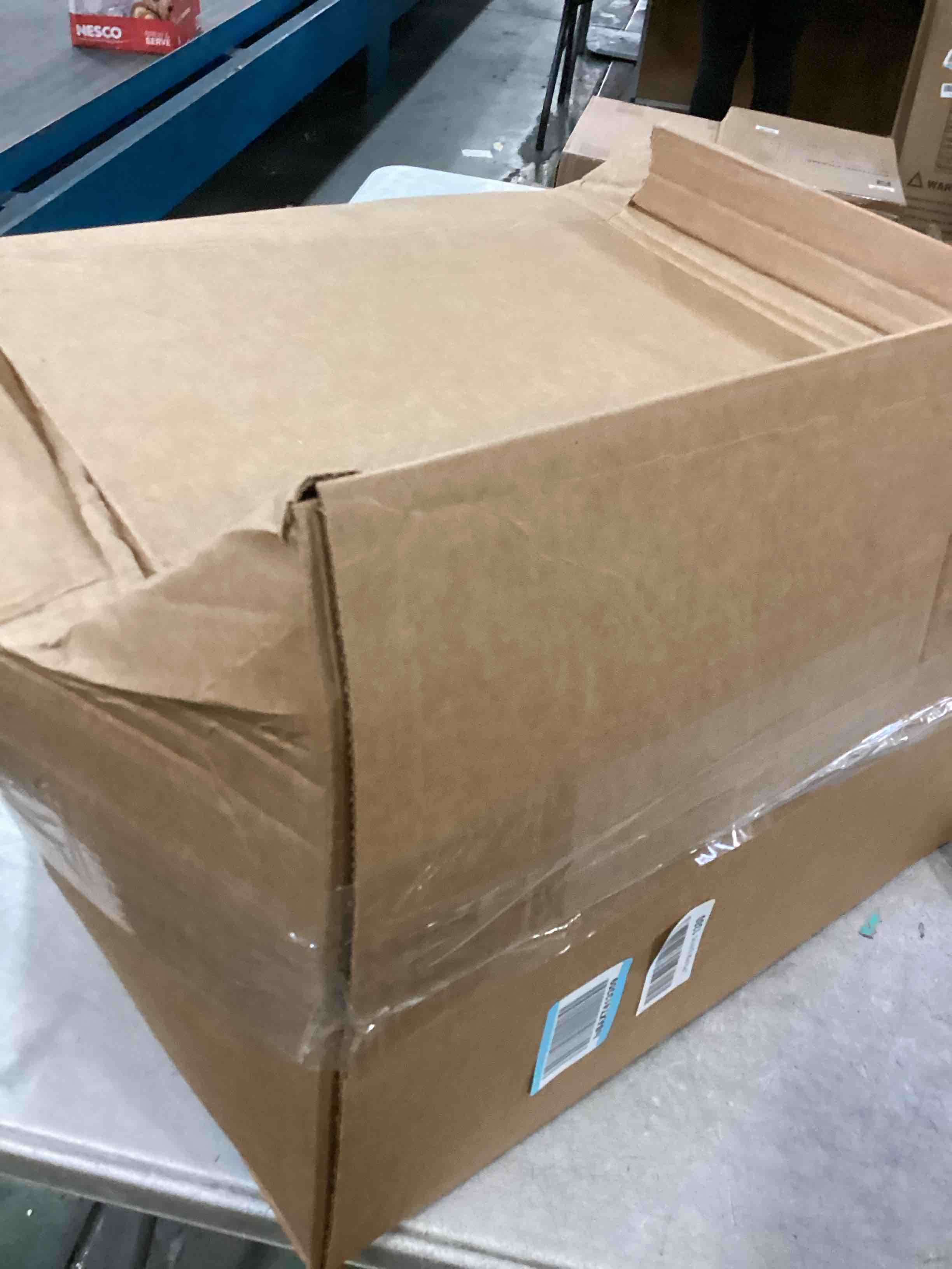 https://s3.amazonaws.com/lotting-images-prod/bidfta/PPE1310683_1745842128371.jpeg