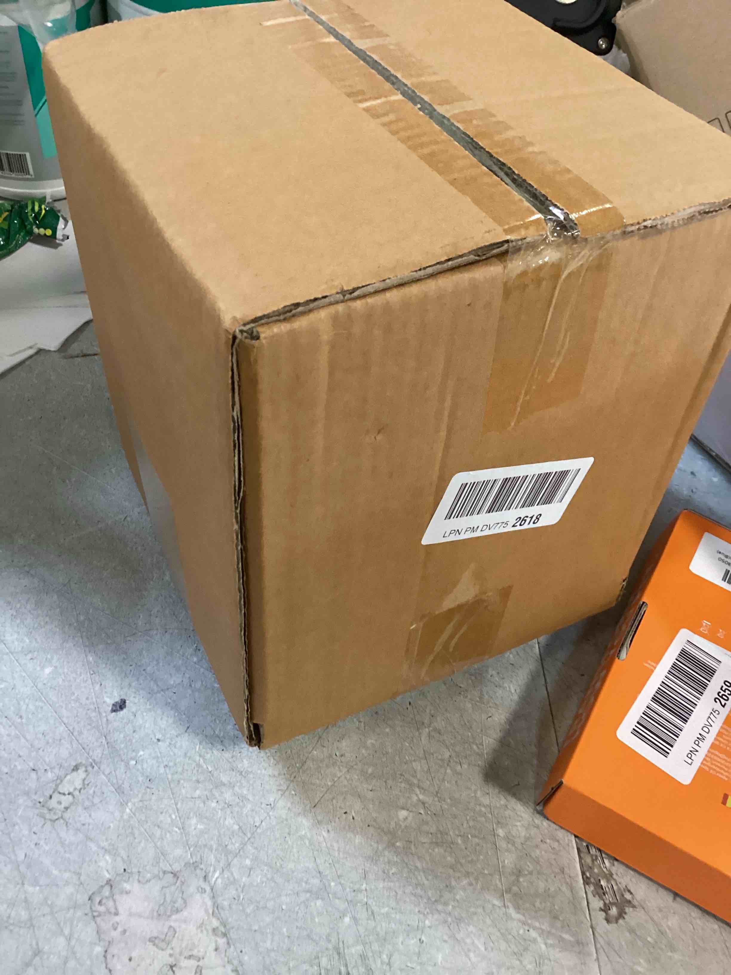 https://s3.amazonaws.com/lotting-images-prod/bidfta/PPE1311252_1746459363128.jpeg