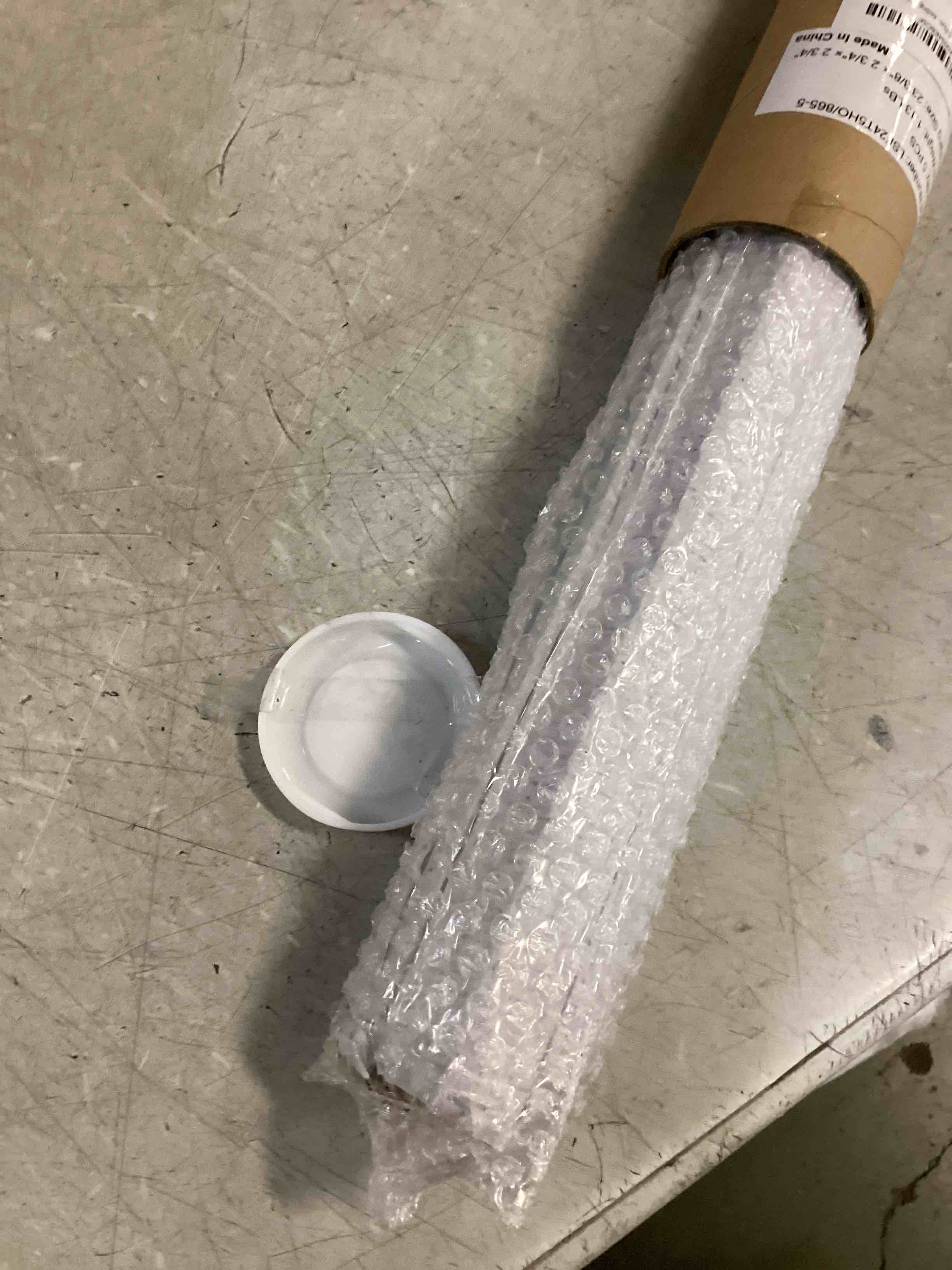 https://s3.amazonaws.com/lotting-images-prod/bidfta/PPE1311280_1746465969915.jpeg
