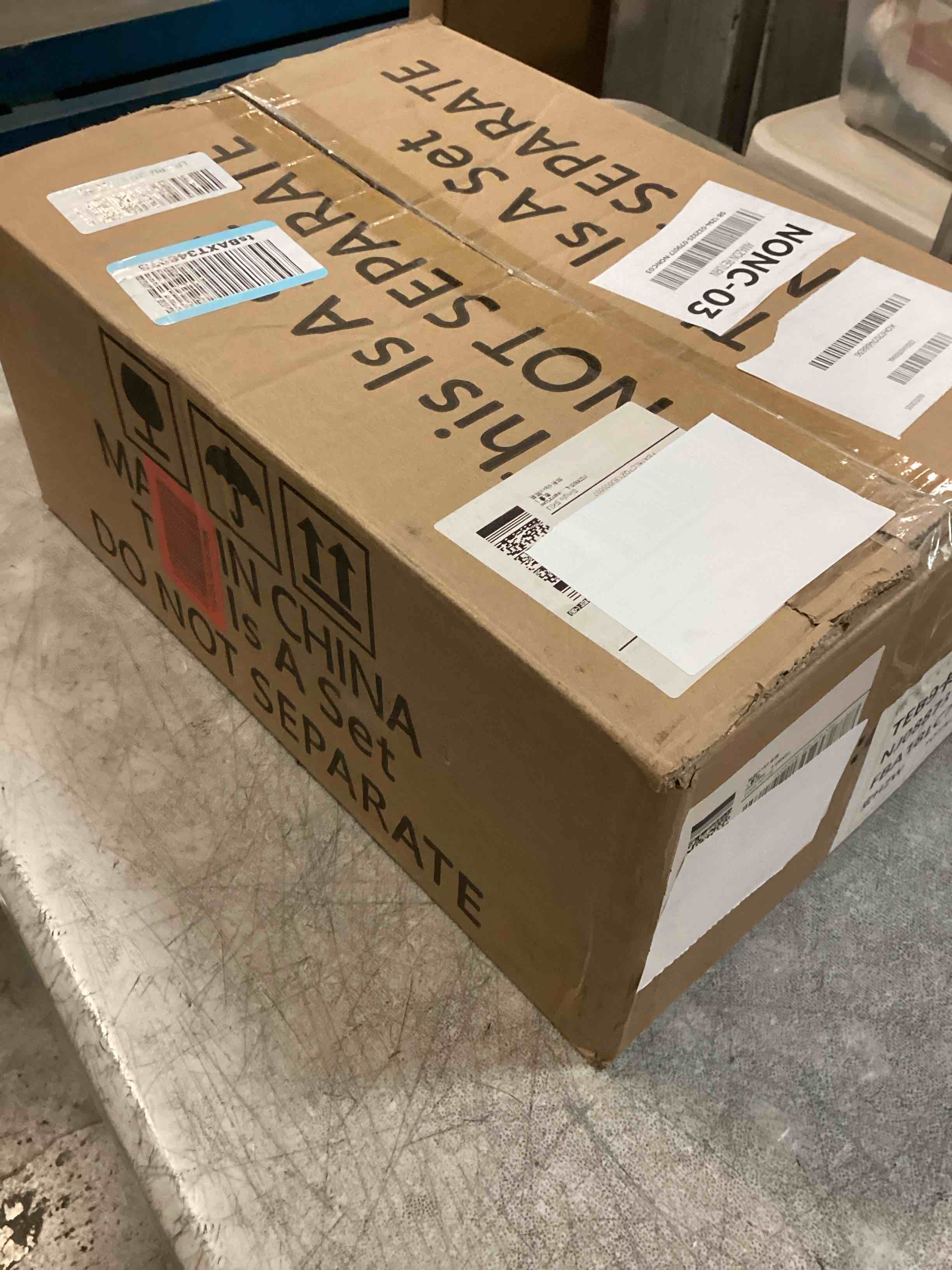 https://s3.amazonaws.com/lotting-images-prod/bidfta/PPE1311374_1746535745287.jpeg