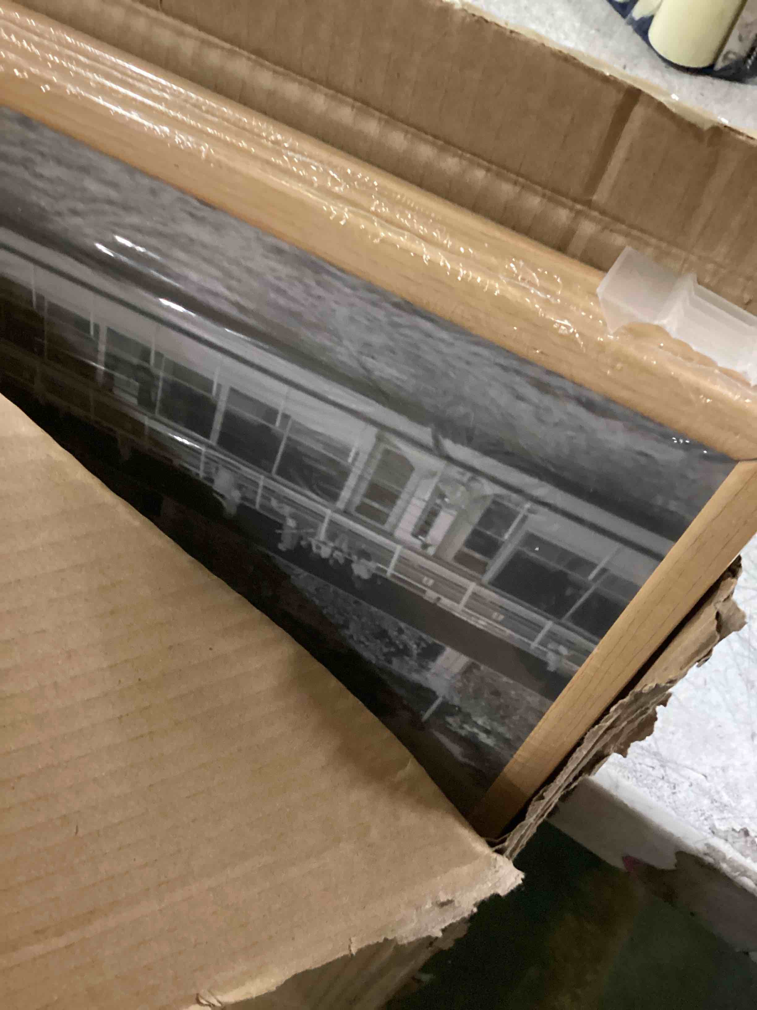 https://s3.amazonaws.com/lotting-images-prod/bidfta/PPE1311463_1746619801414.jpeg