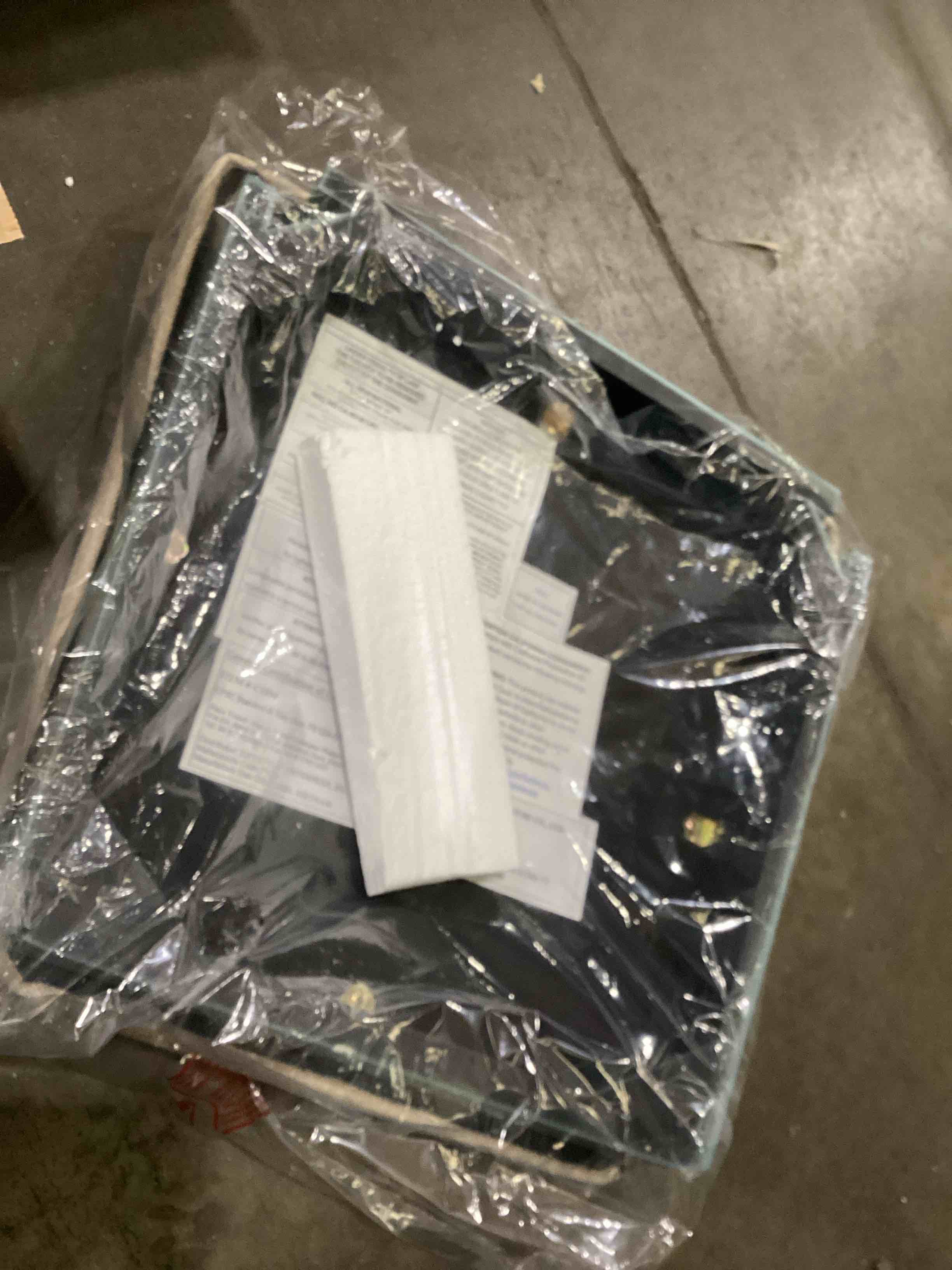 https://s3.amazonaws.com/lotting-images-prod/bidfta/PPE1315197_1751470173481.jpeg