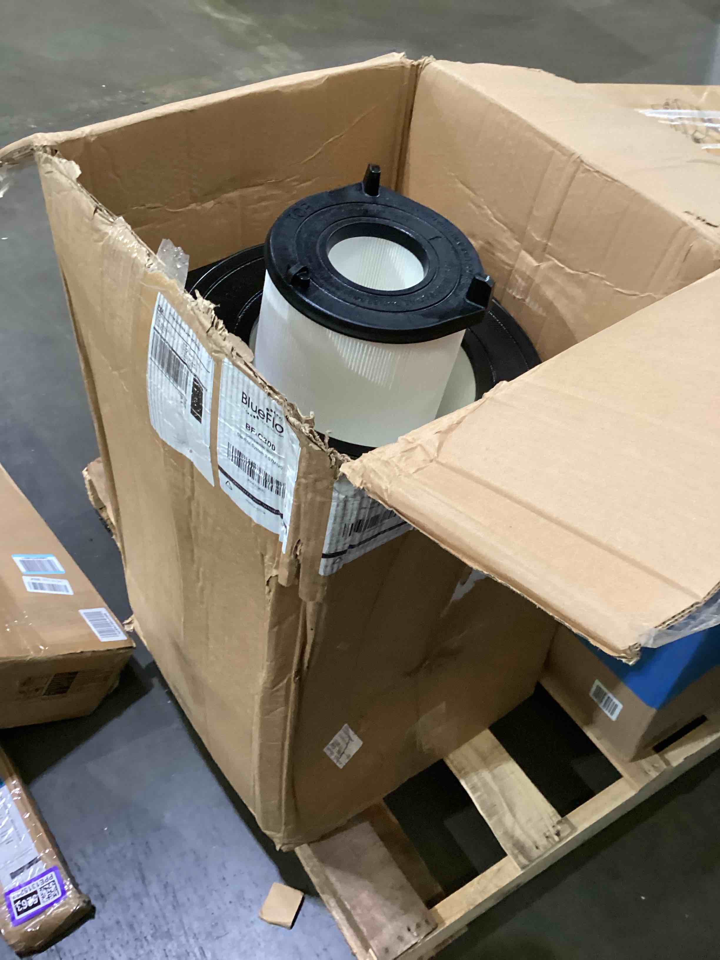 https://s3.amazonaws.com/lotting-images-prod/bidfta/PPE1315270_1752763648851.jpeg