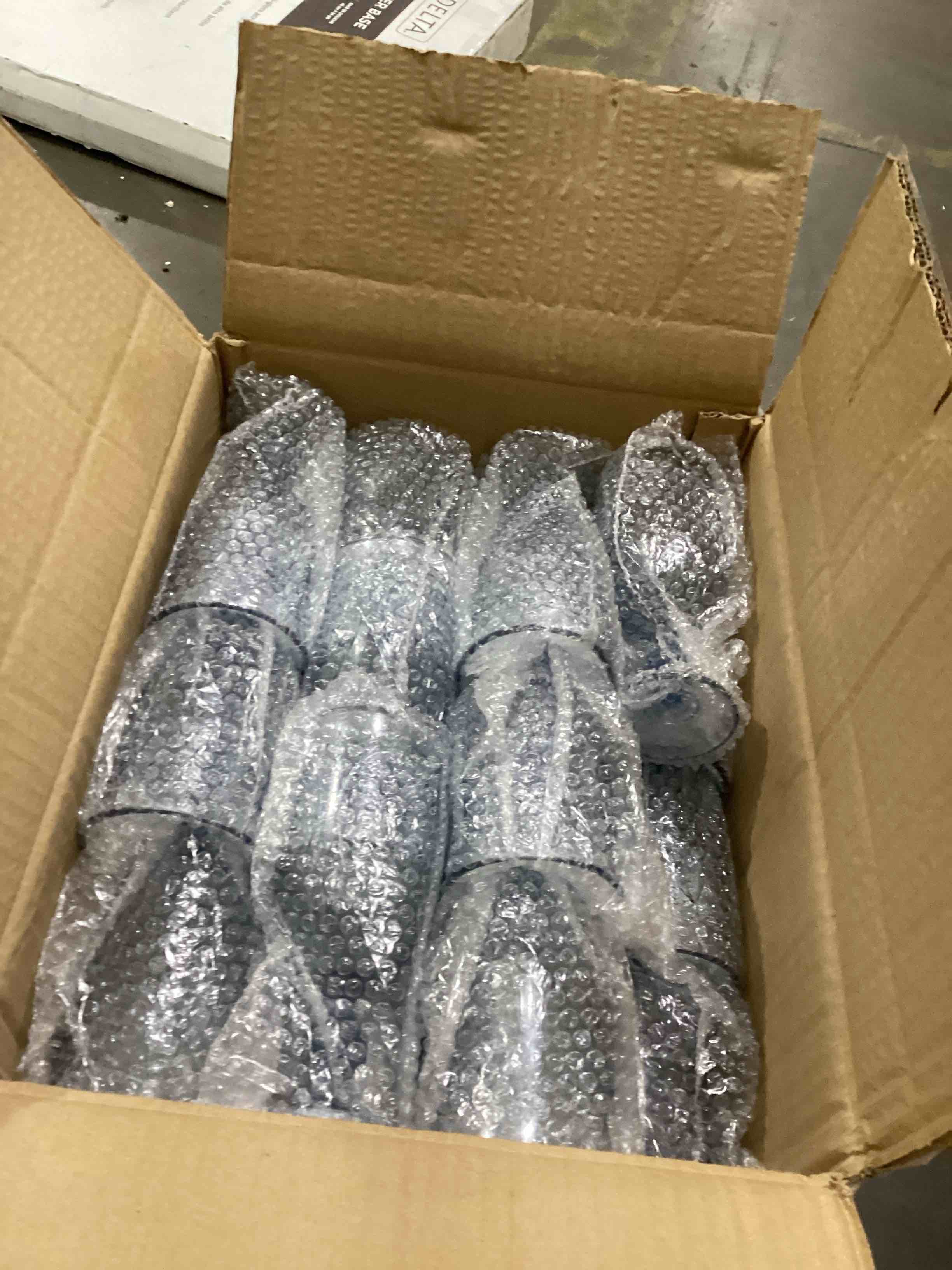 https://s3.amazonaws.com/lotting-images-prod/bidfta/PPE1315311_1753119005285.jpeg