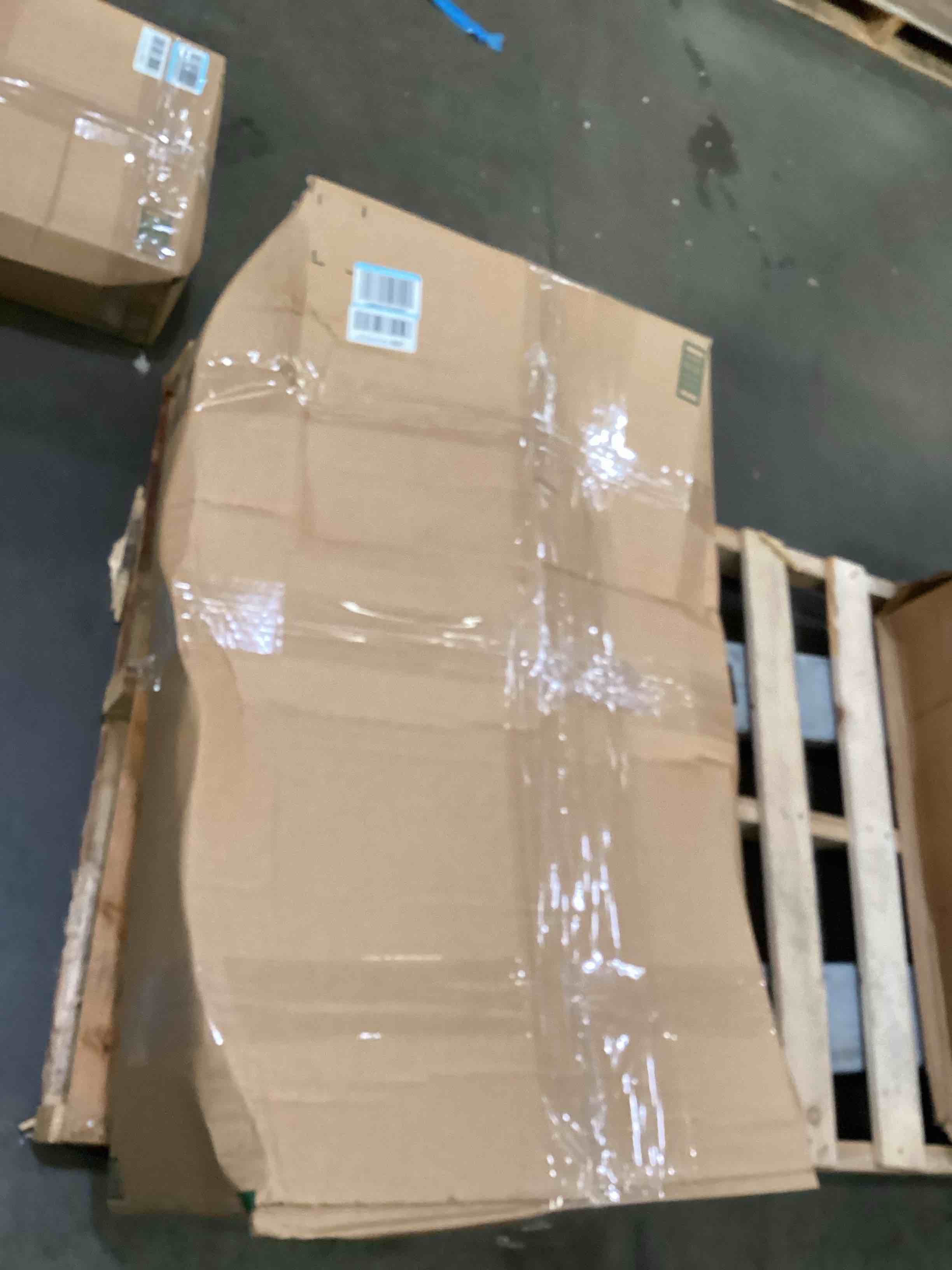 https://s3.amazonaws.com/lotting-images-prod/bidfta/PPE1315327_1753125488972.jpeg