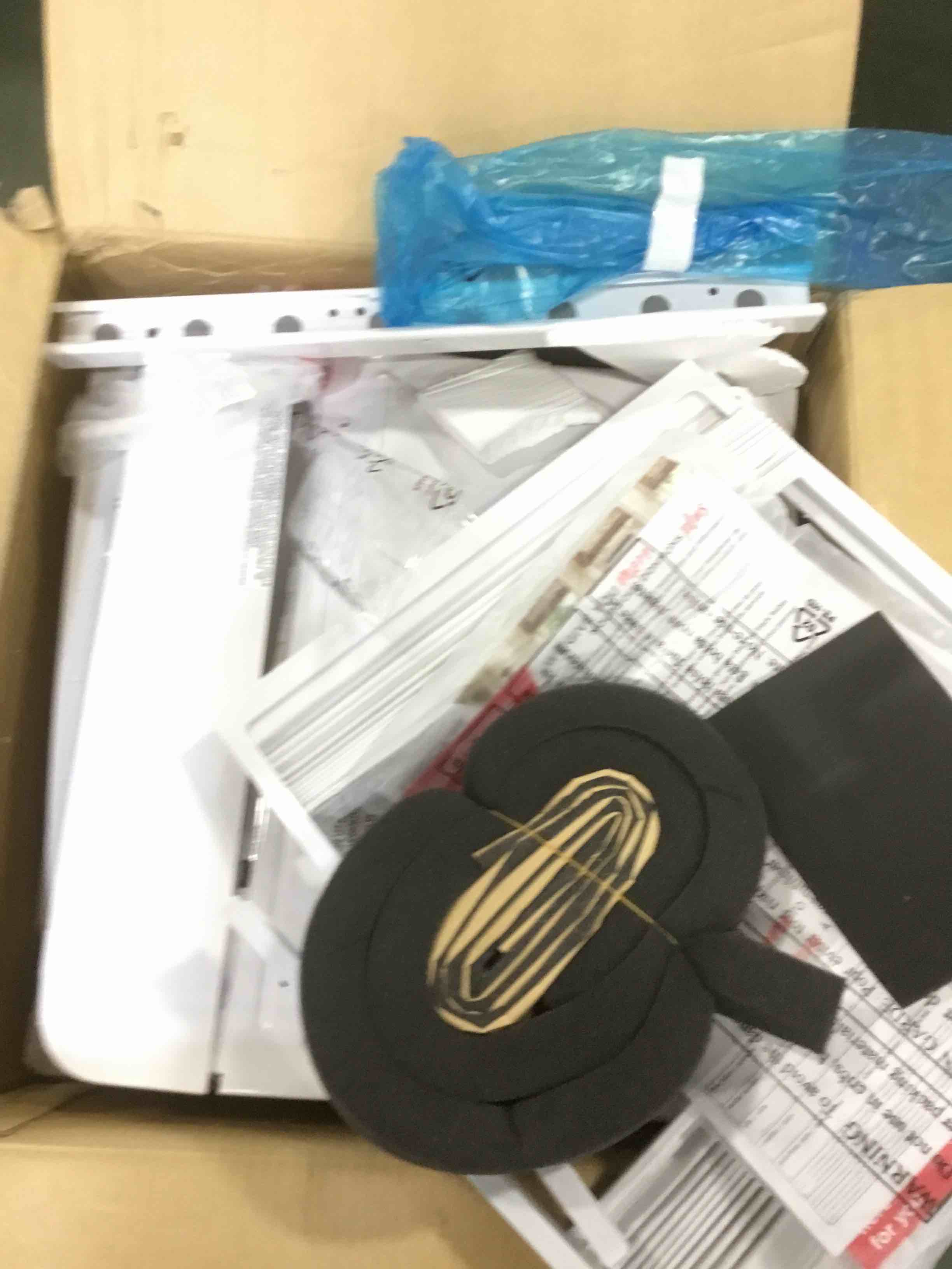 https://s3.amazonaws.com/lotting-images-prod/bidfta/PPE1336008_1741621765312.jpeg