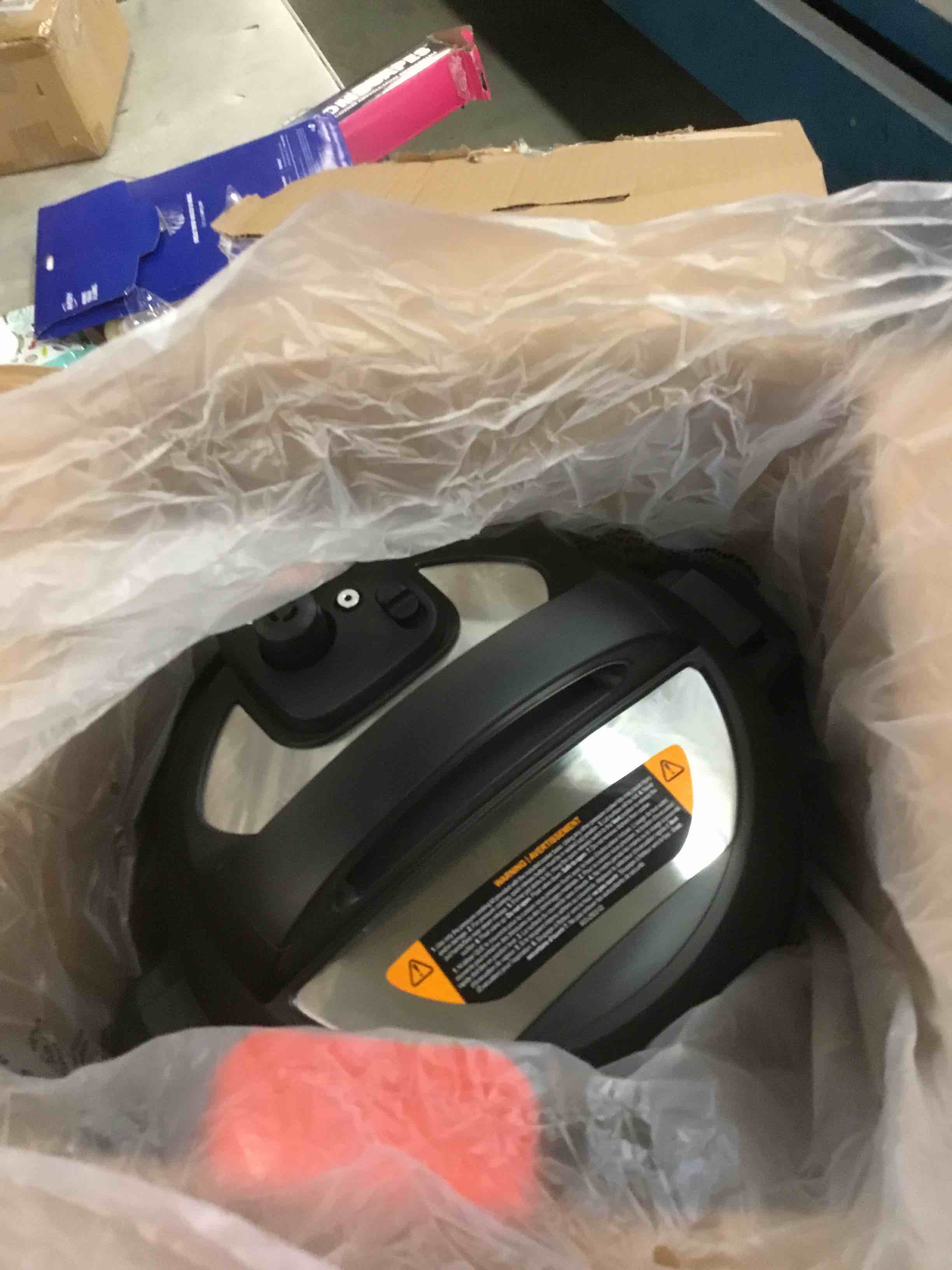 https://s3.amazonaws.com/lotting-images-prod/bidfta/PPE1336094_1741783698902.jpeg