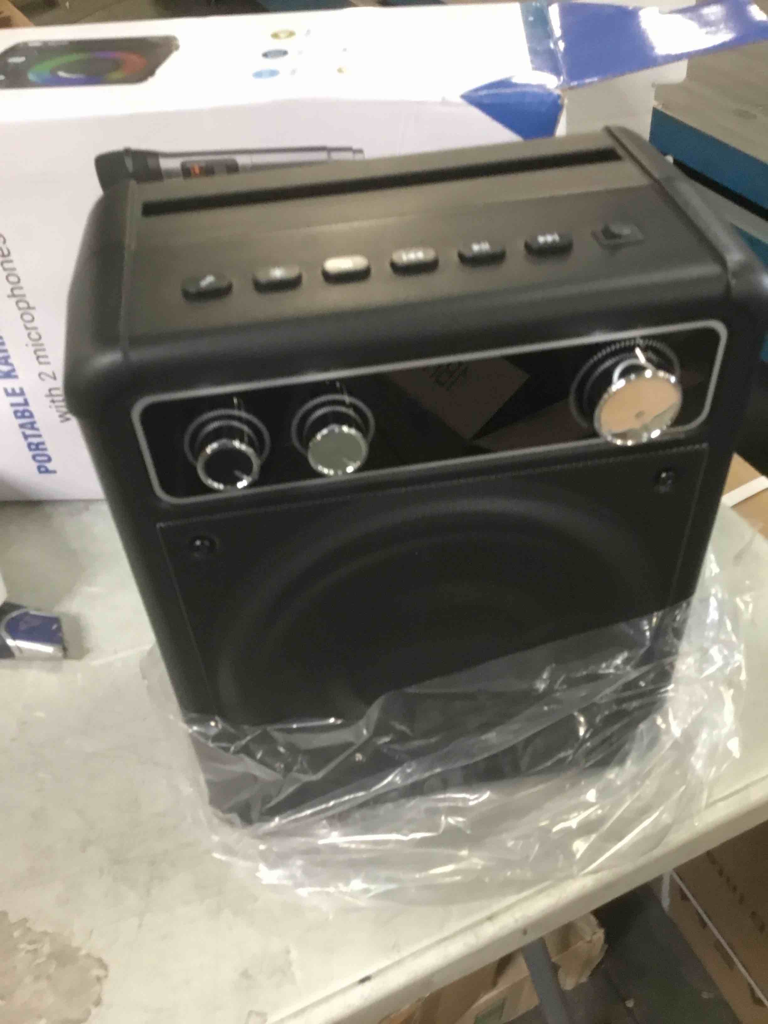 https://s3.amazonaws.com/lotting-images-prod/bidfta/PPE1336256_1741796789921.jpeg