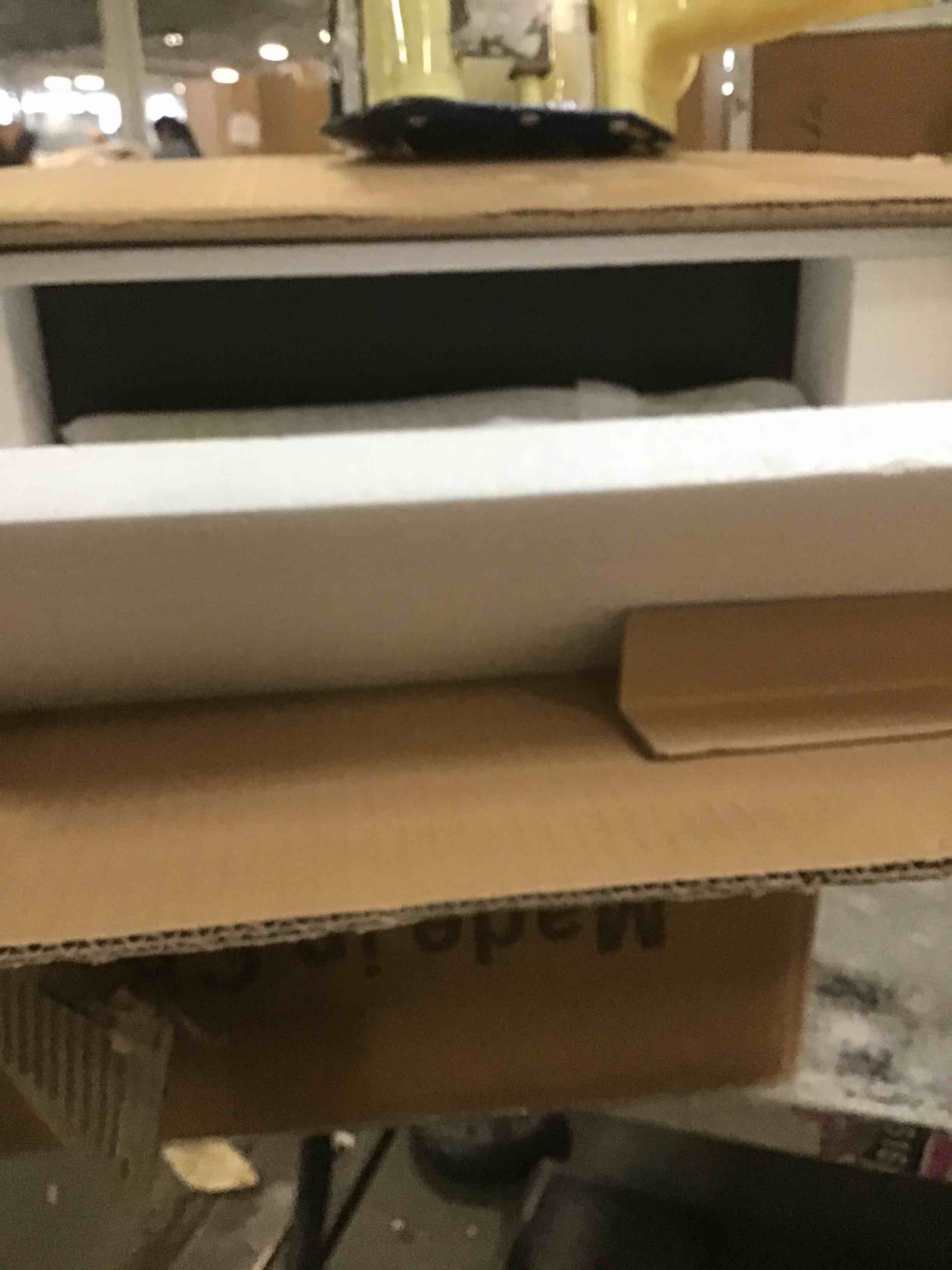 https://s3.amazonaws.com/lotting-images-prod/bidfta/PPE1336432_1741887011784.jpeg