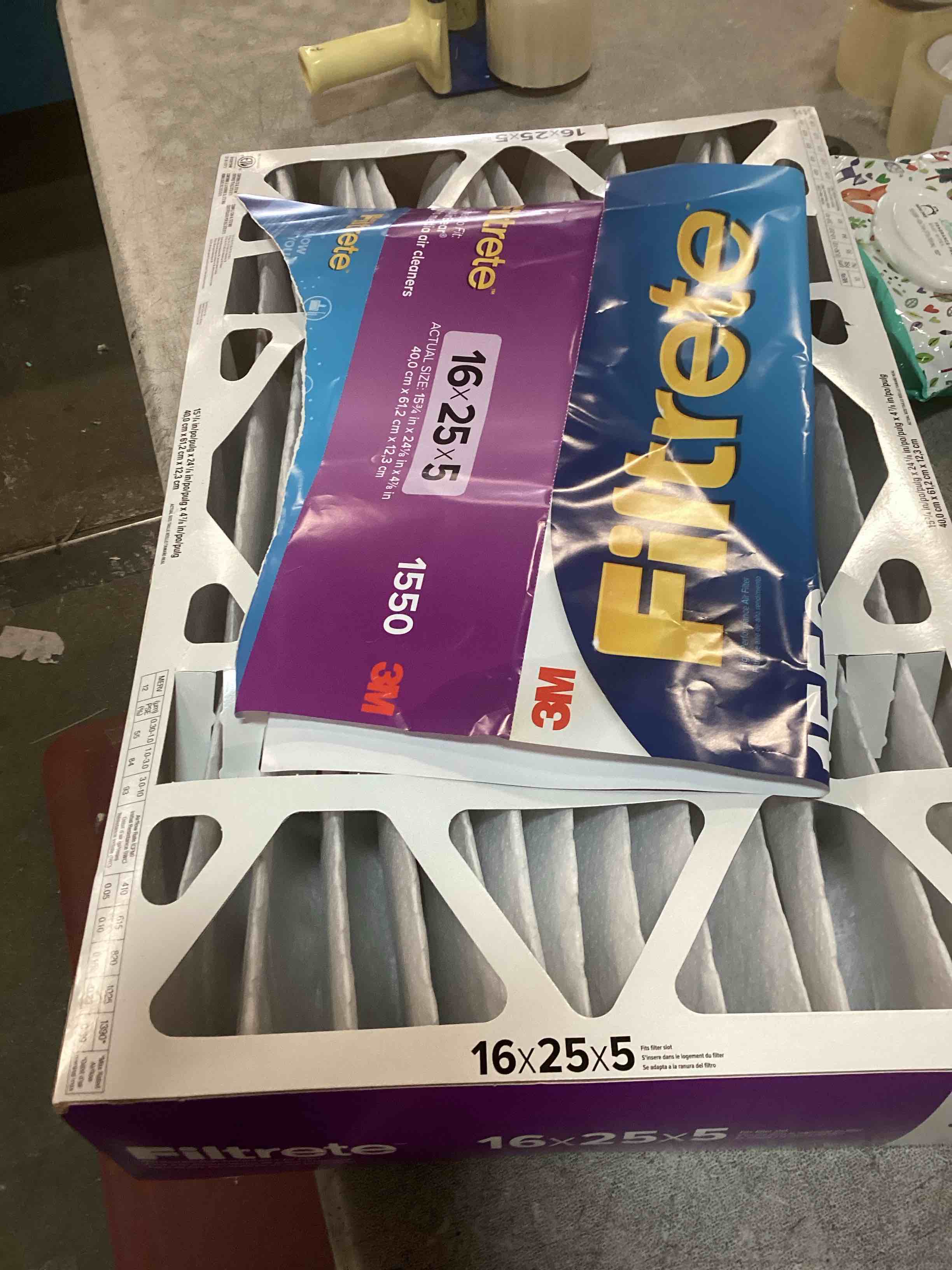 https://s3.amazonaws.com/lotting-images-prod/bidfta/PPE1337377_1742410223419.jpeg