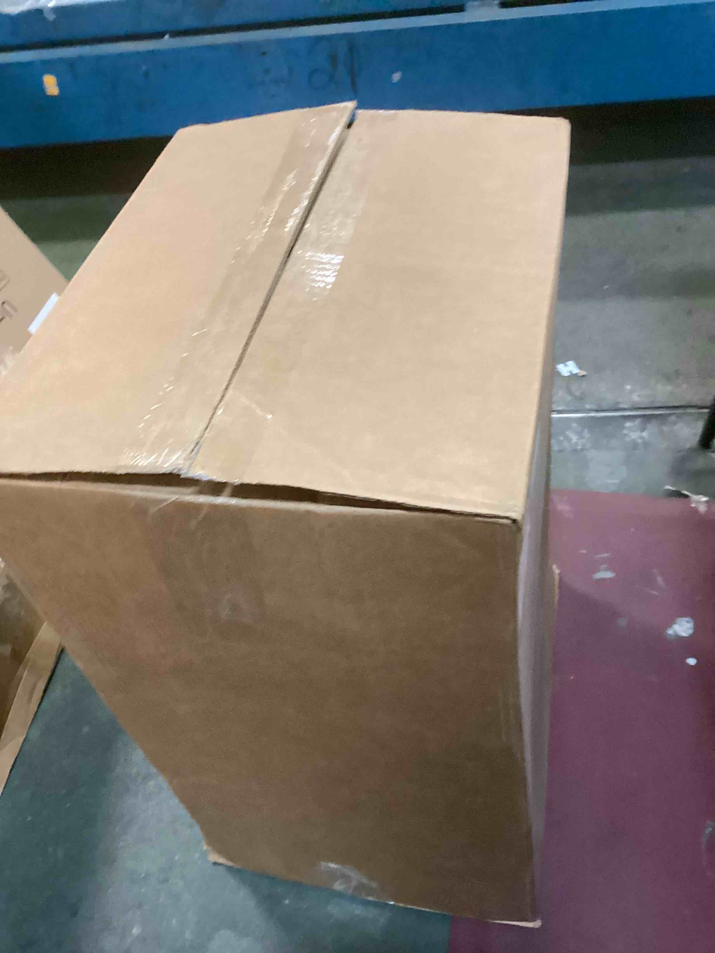 https://s3.amazonaws.com/lotting-images-prod/bidfta/PPE1337395_1742413356331.jpeg