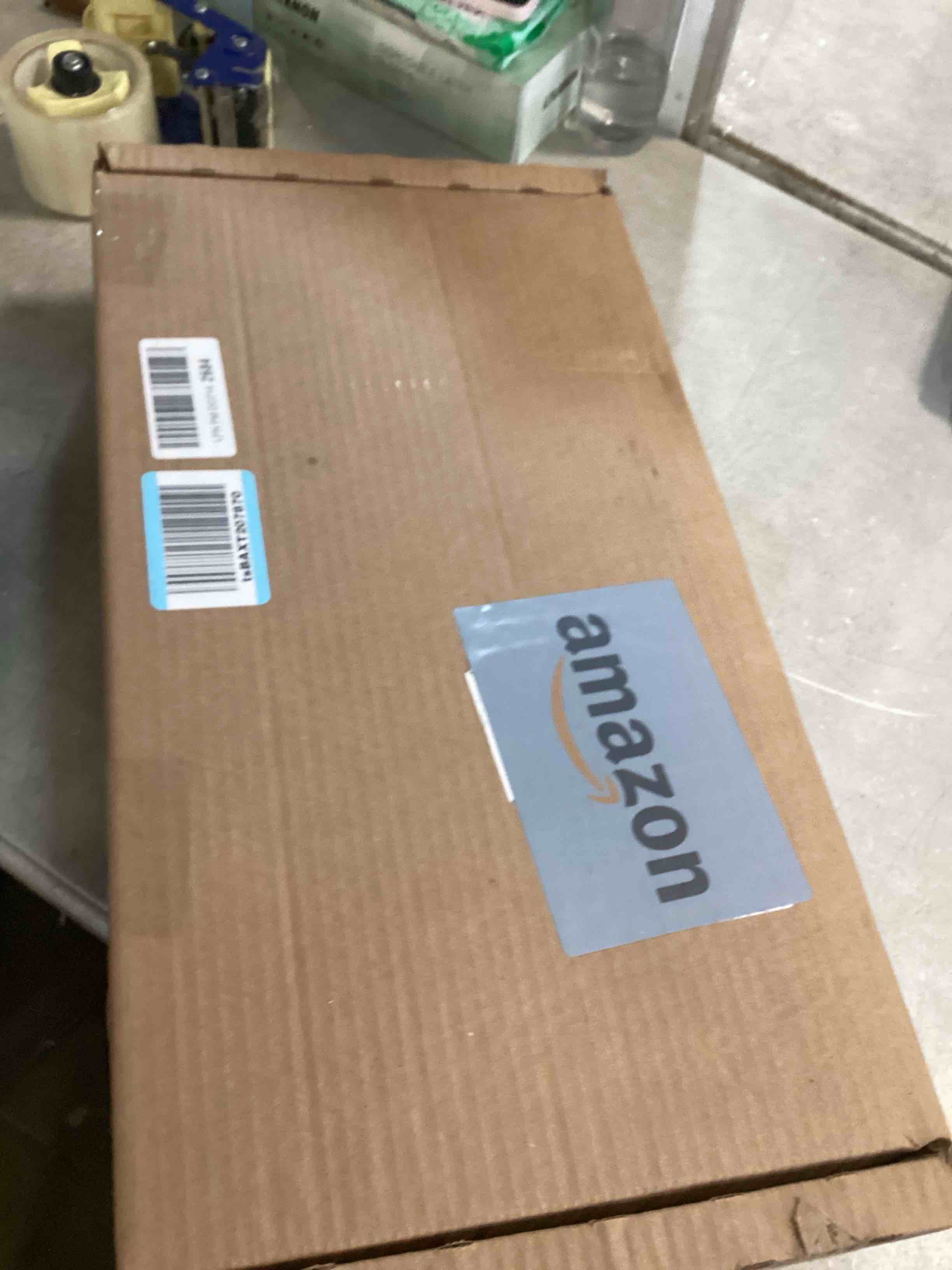 https://s3.amazonaws.com/lotting-images-prod/bidfta/PPE1337923_1742846190812.jpeg