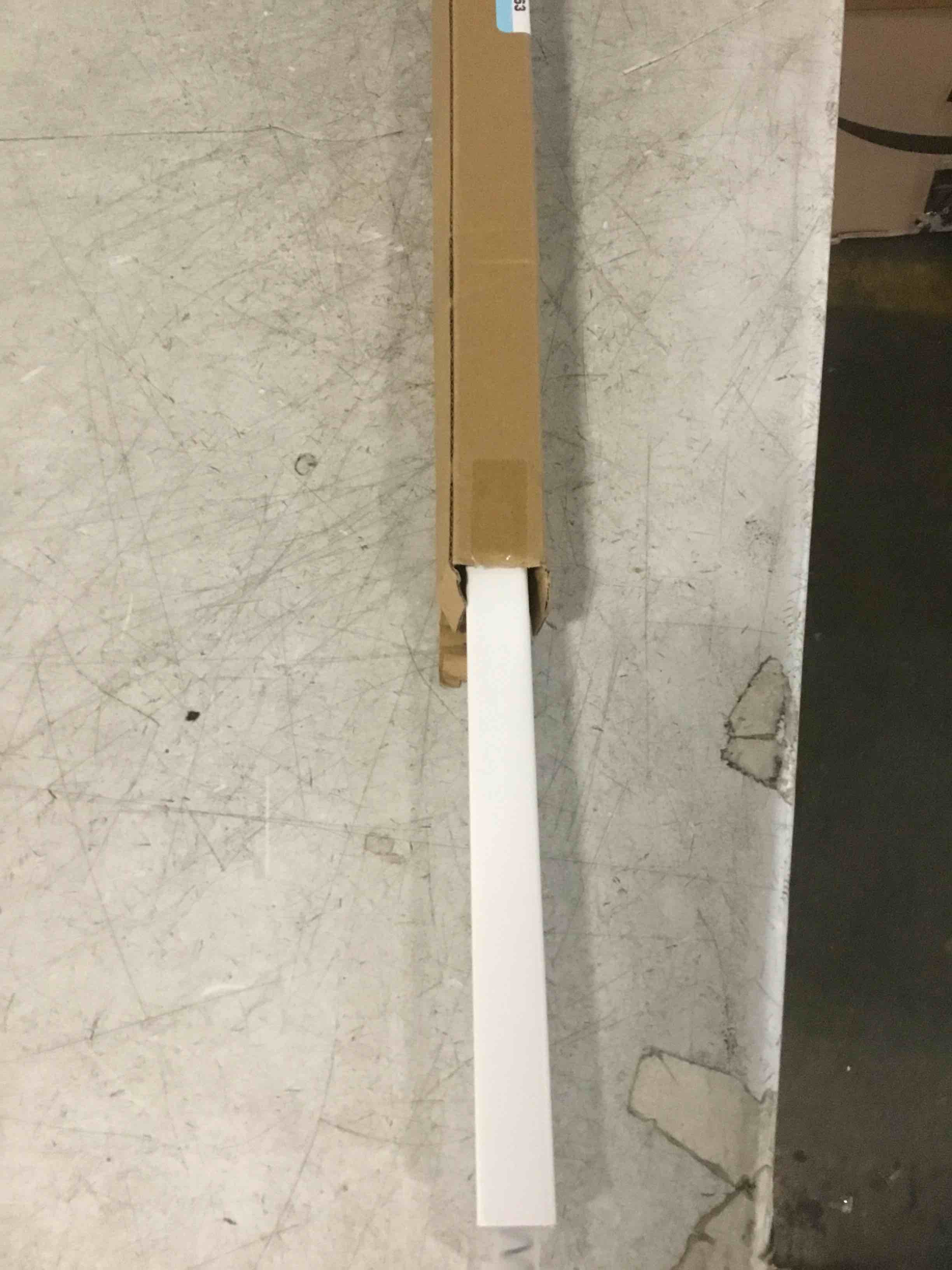 https://s3.amazonaws.com/lotting-images-prod/bidfta/PPE1338156_1742928054145.jpeg