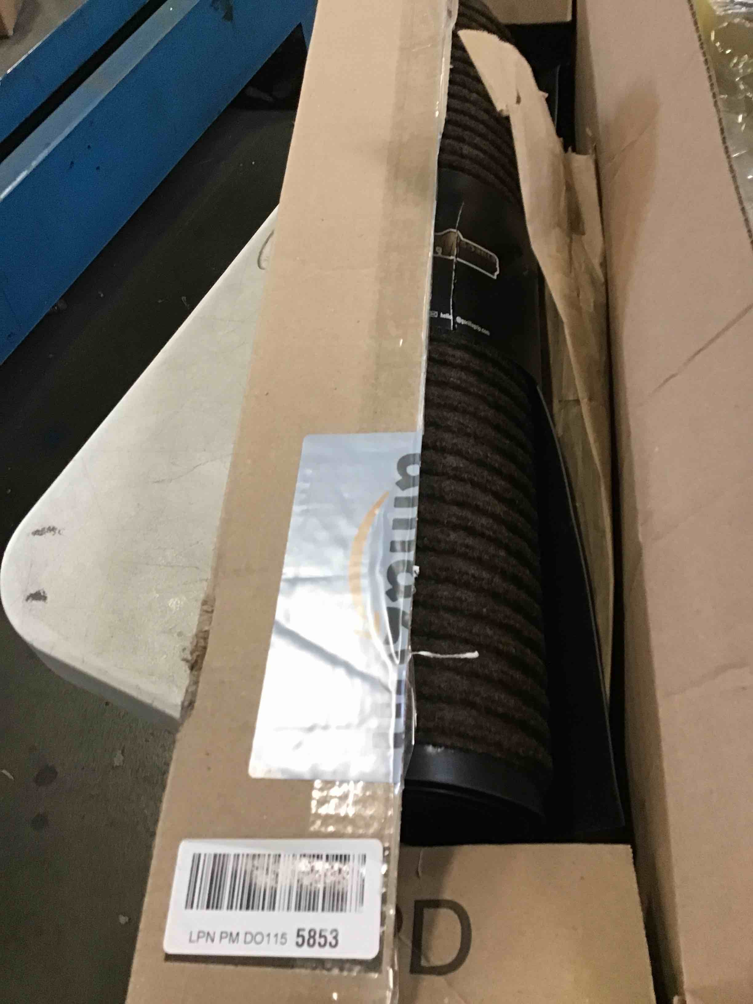 https://s3.amazonaws.com/lotting-images-prod/bidfta/PPE1338567_1743103759641.jpeg