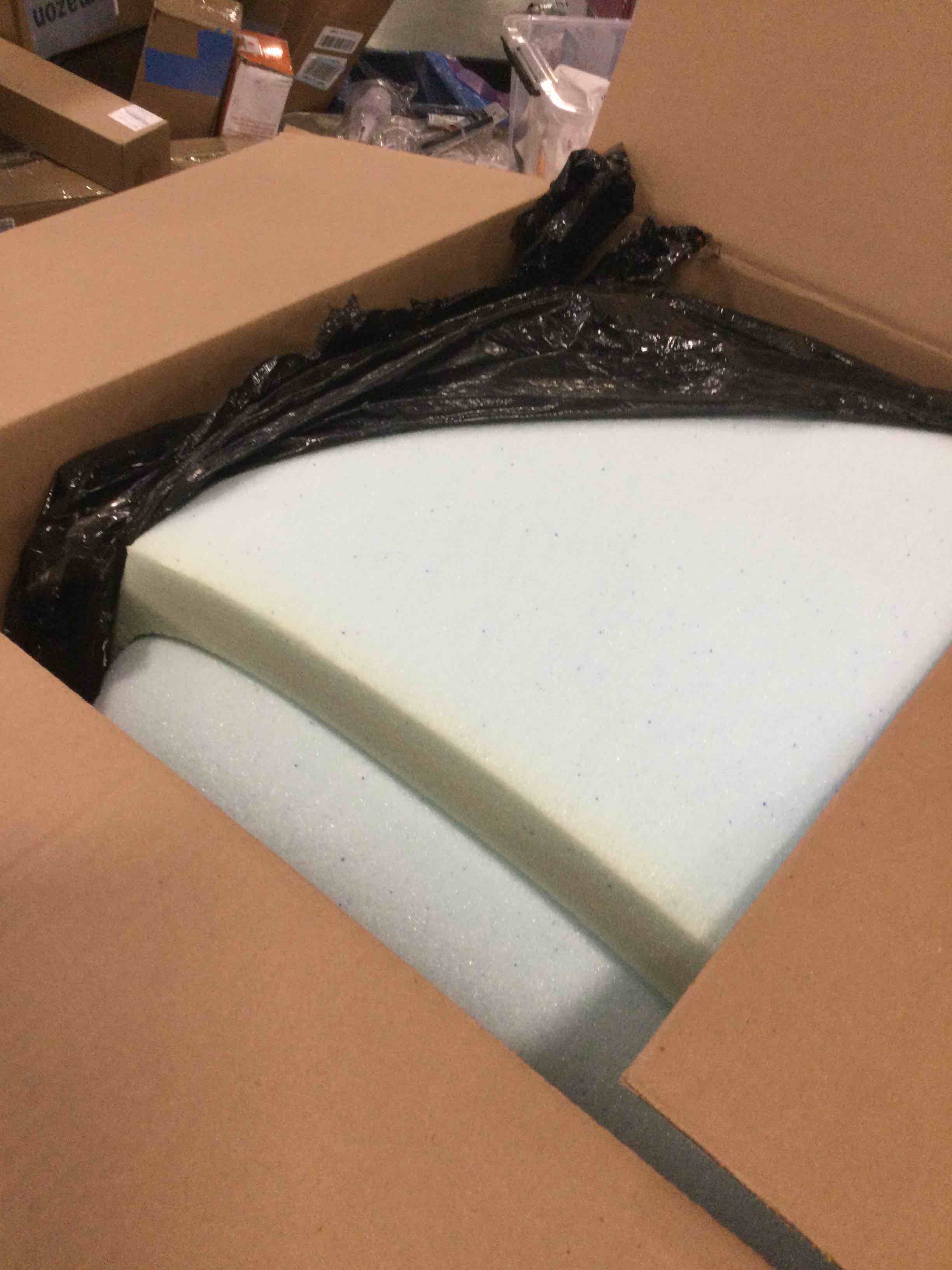 https://s3.amazonaws.com/lotting-images-prod/bidfta/PPE1338626_1743168020055.jpeg