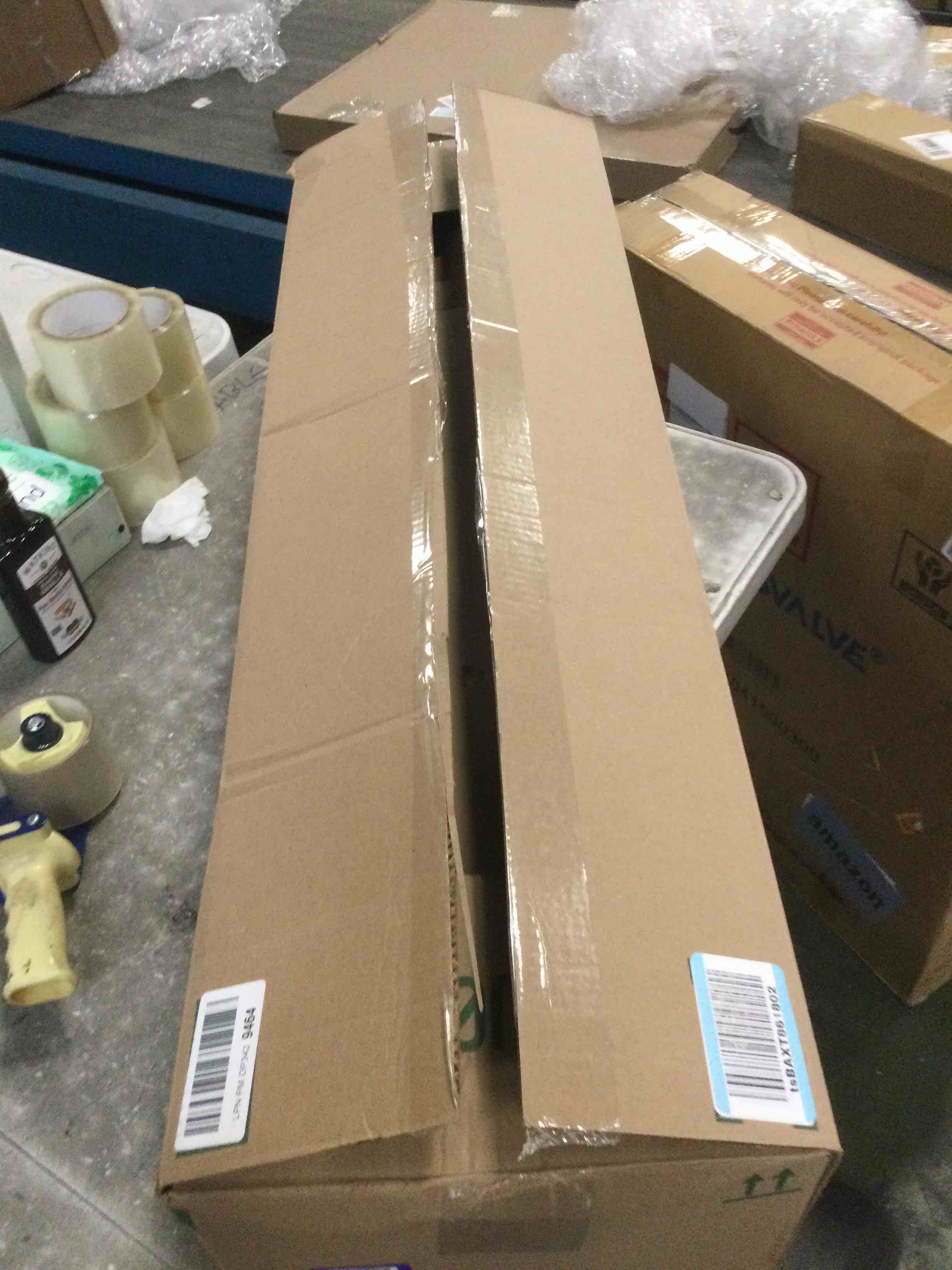 https://s3.amazonaws.com/lotting-images-prod/bidfta/PPE1338637_1743169760677.jpeg