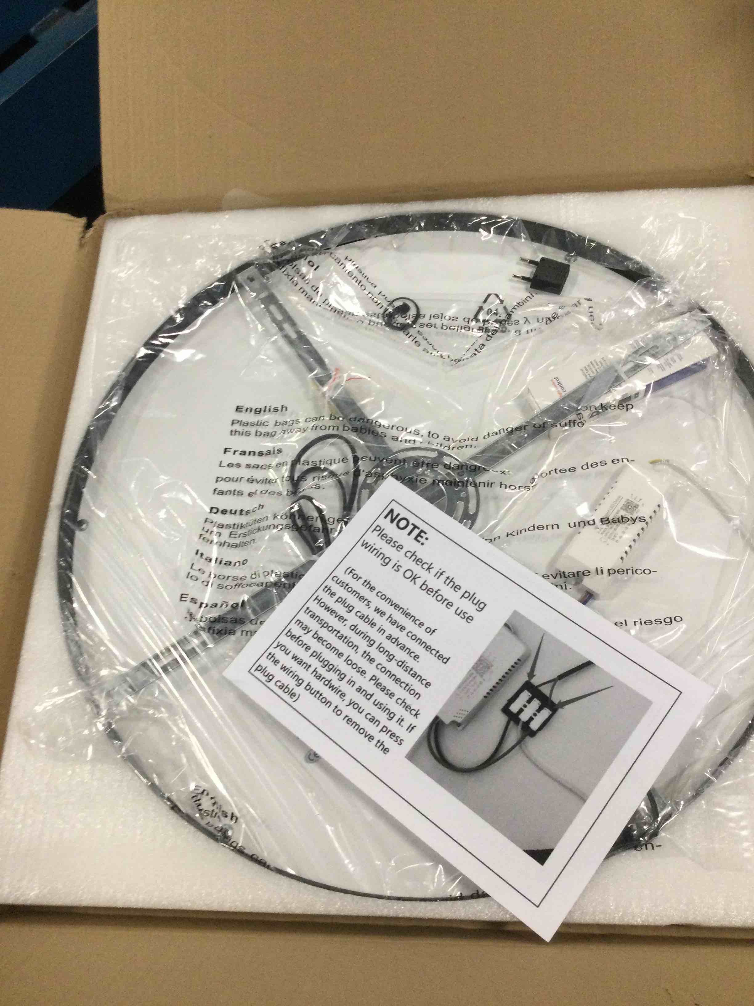 https://s3.amazonaws.com/lotting-images-prod/bidfta/PPE1338835_1743428717972.jpeg