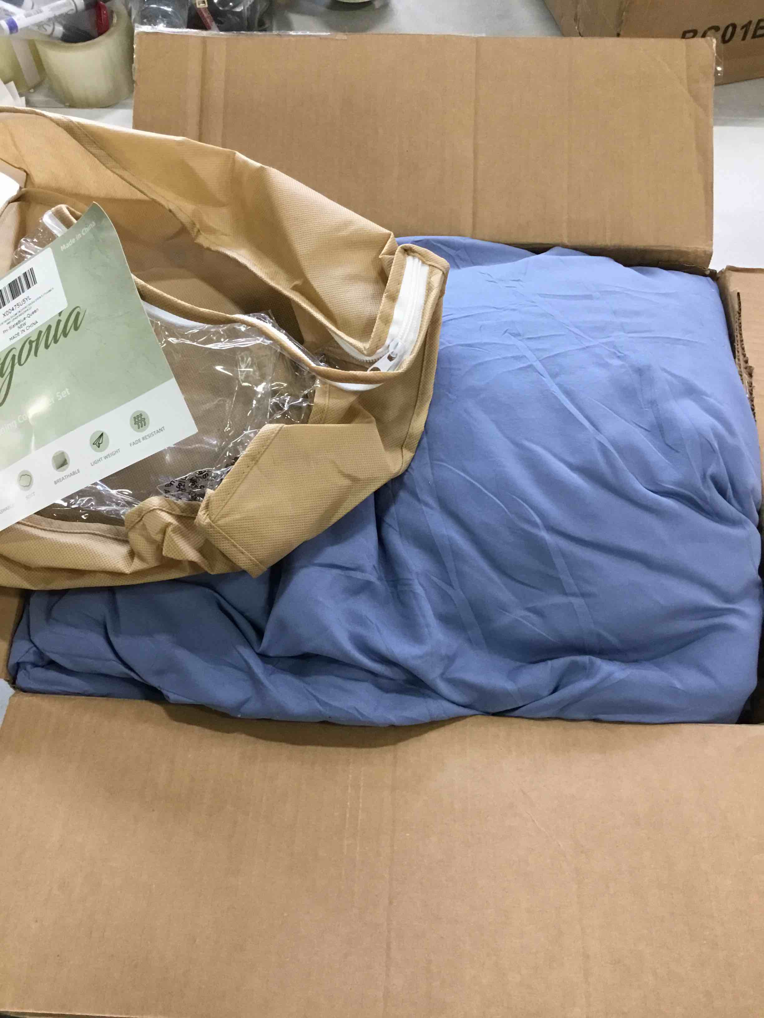 https://s3.amazonaws.com/lotting-images-prod/bidfta/PPE1340935_1741873223448.jpeg