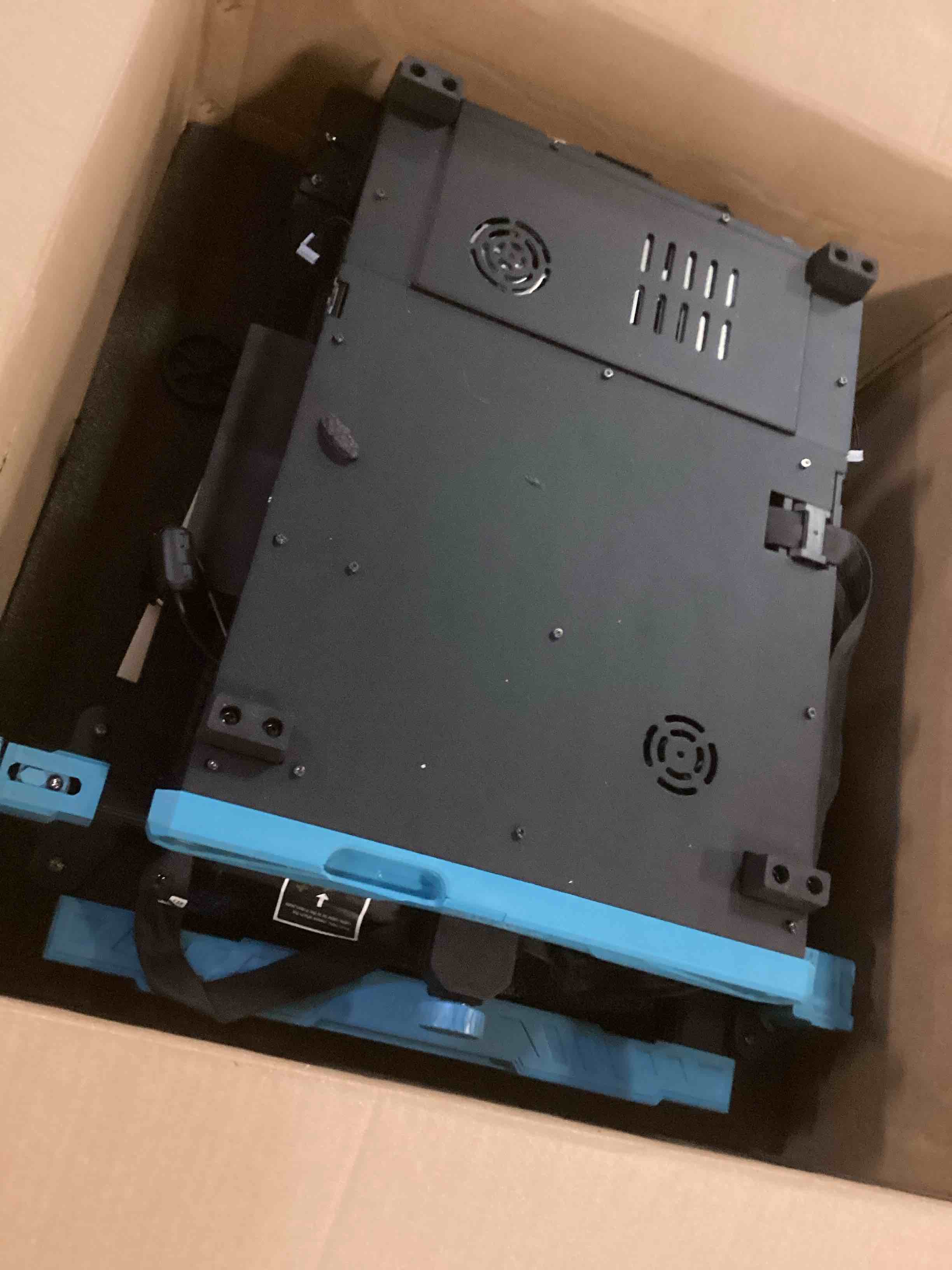 https://s3.amazonaws.com/lotting-images-prod/bidfta/PPE1342092_1741295556106.jpeg