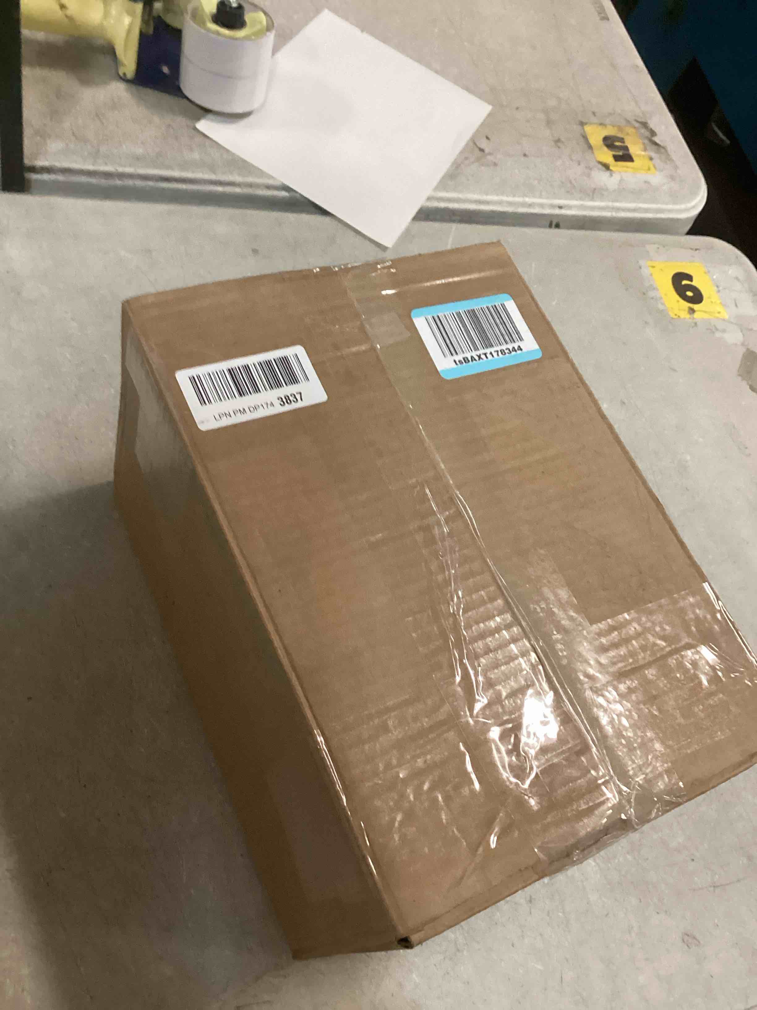 https://s3.amazonaws.com/lotting-images-prod/bidfta/PPE1342325_1741610644938.jpeg