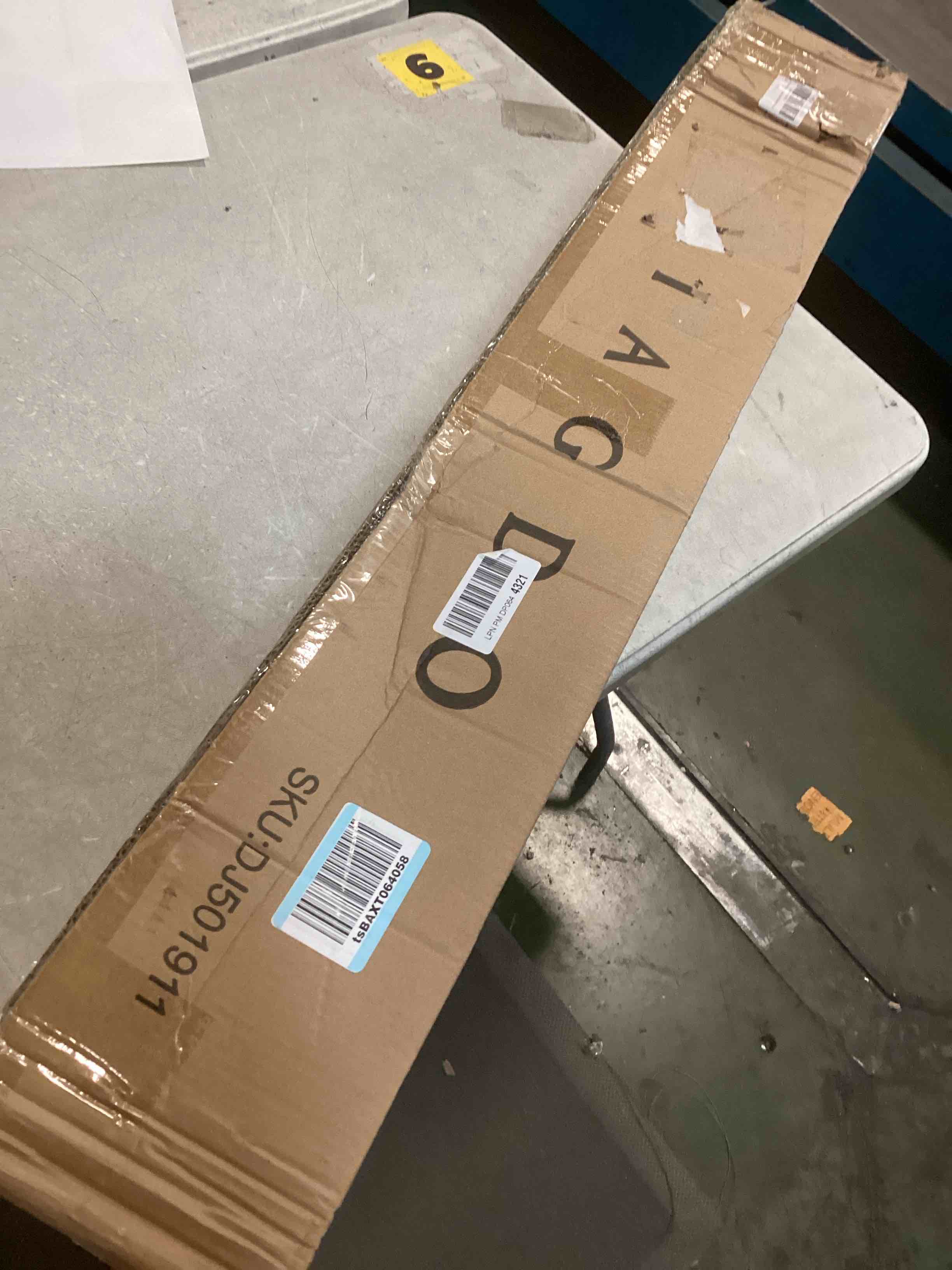 https://s3.amazonaws.com/lotting-images-prod/bidfta/PPE1342330_1741611016886.jpeg