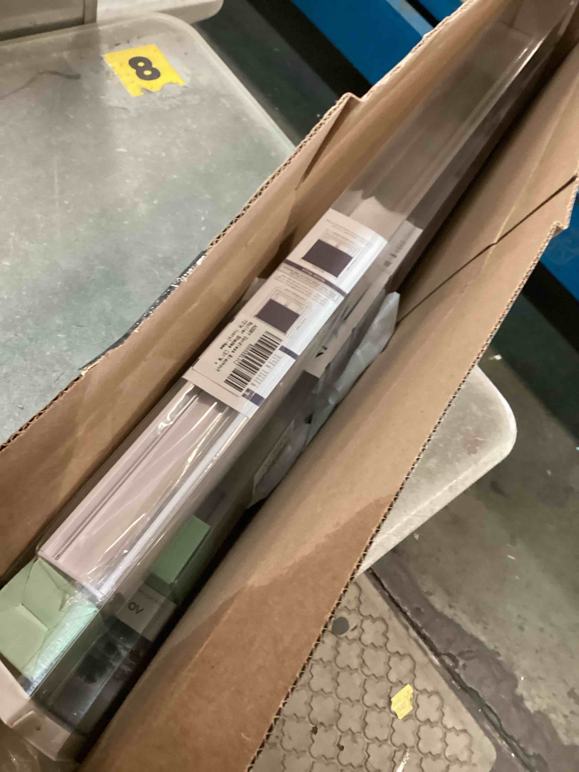 https://s3.amazonaws.com/lotting-images-prod/bidfta/PPE1342714_1741802504647.jpeg