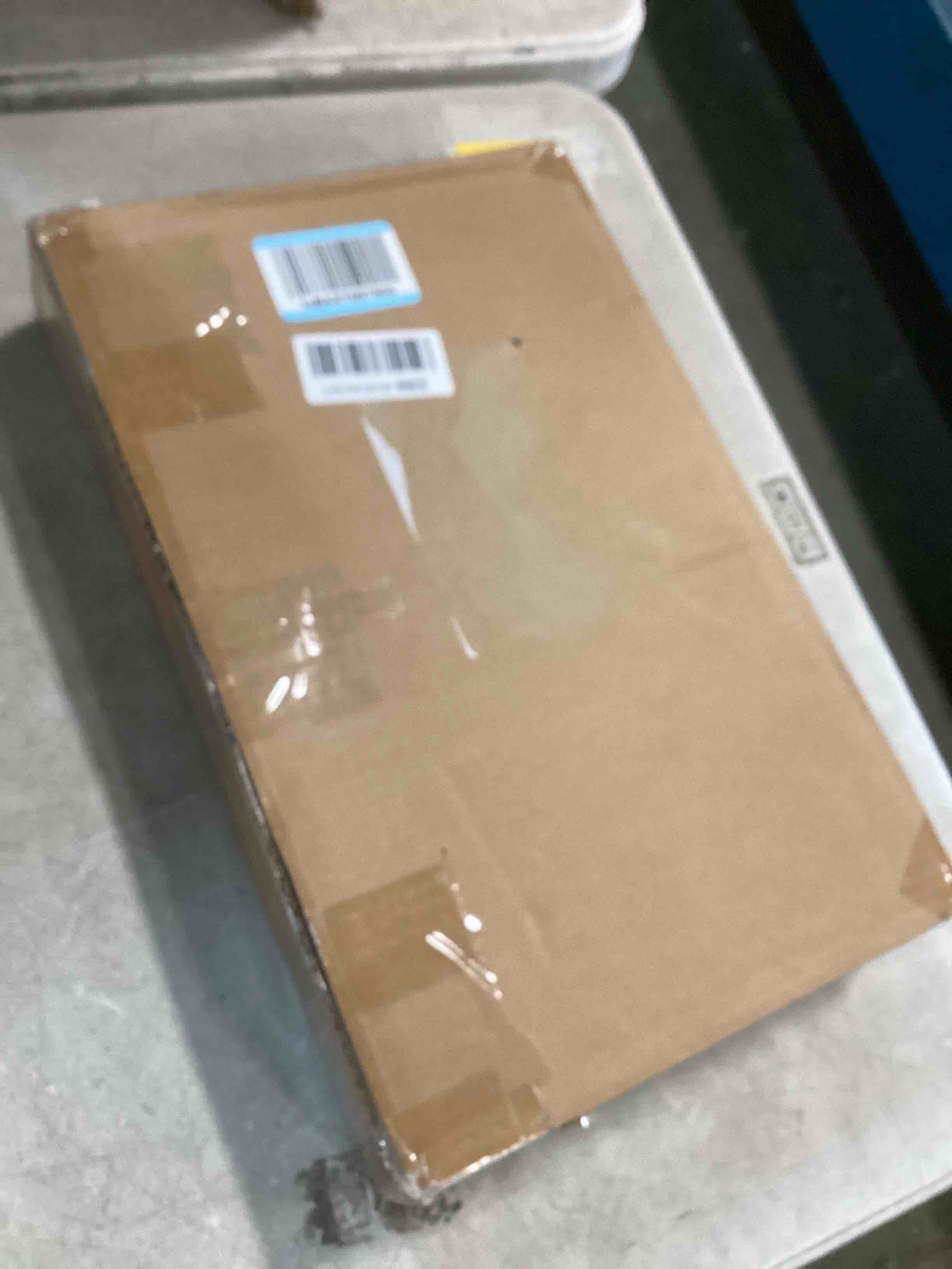https://s3.amazonaws.com/lotting-images-prod/bidfta/PPE1343123_1741970028156.jpeg